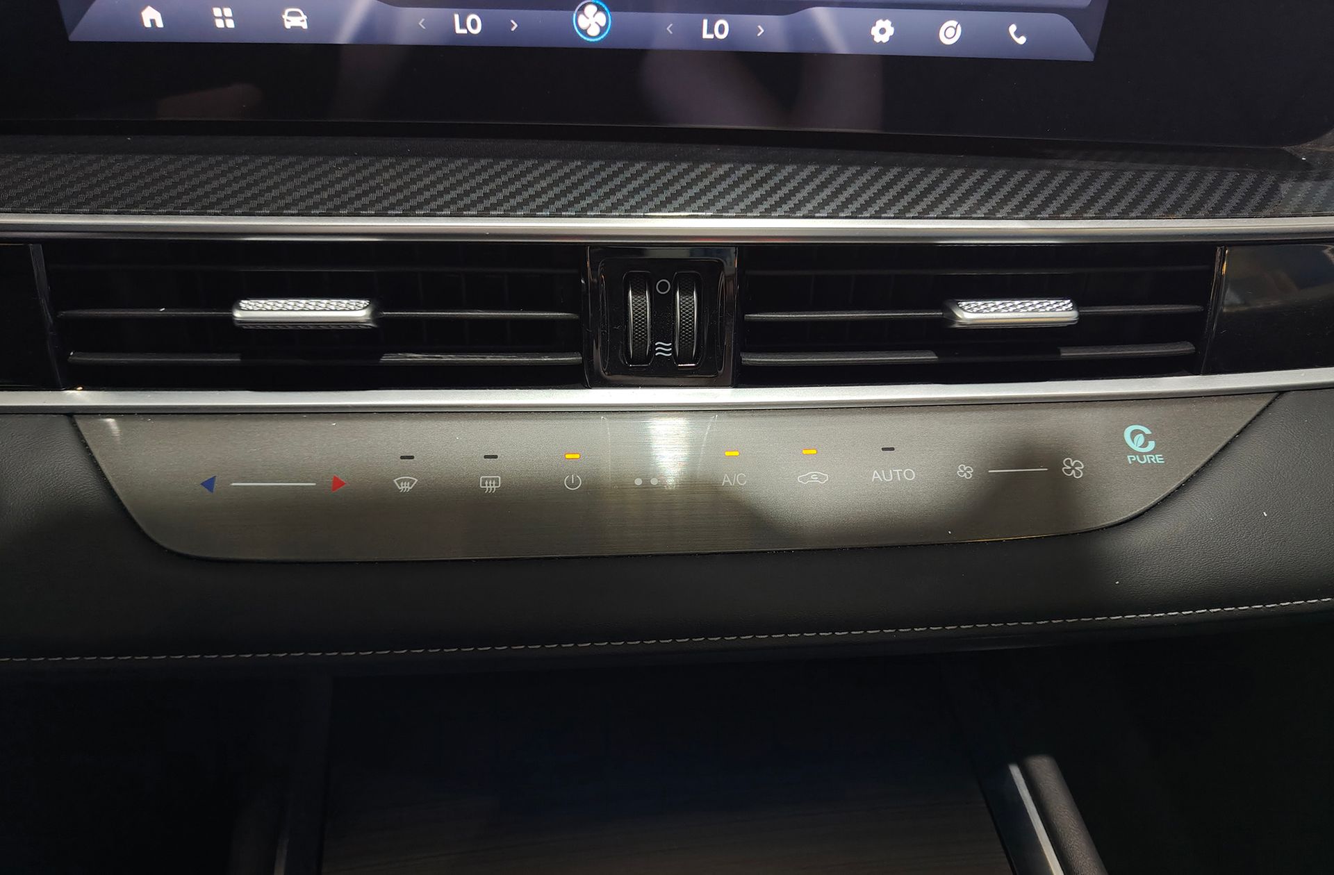 Ebro s700 1.6 T-GDi Comfort DCT - foto 35