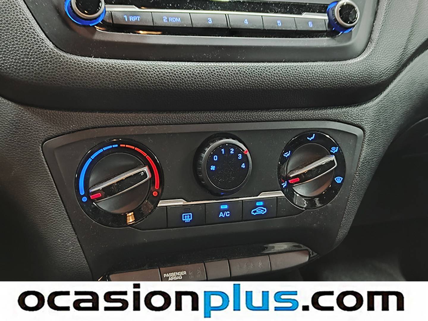 Hyundai i20 Hyundai i20 1.2 MPI Go! (84 CV) 84cv