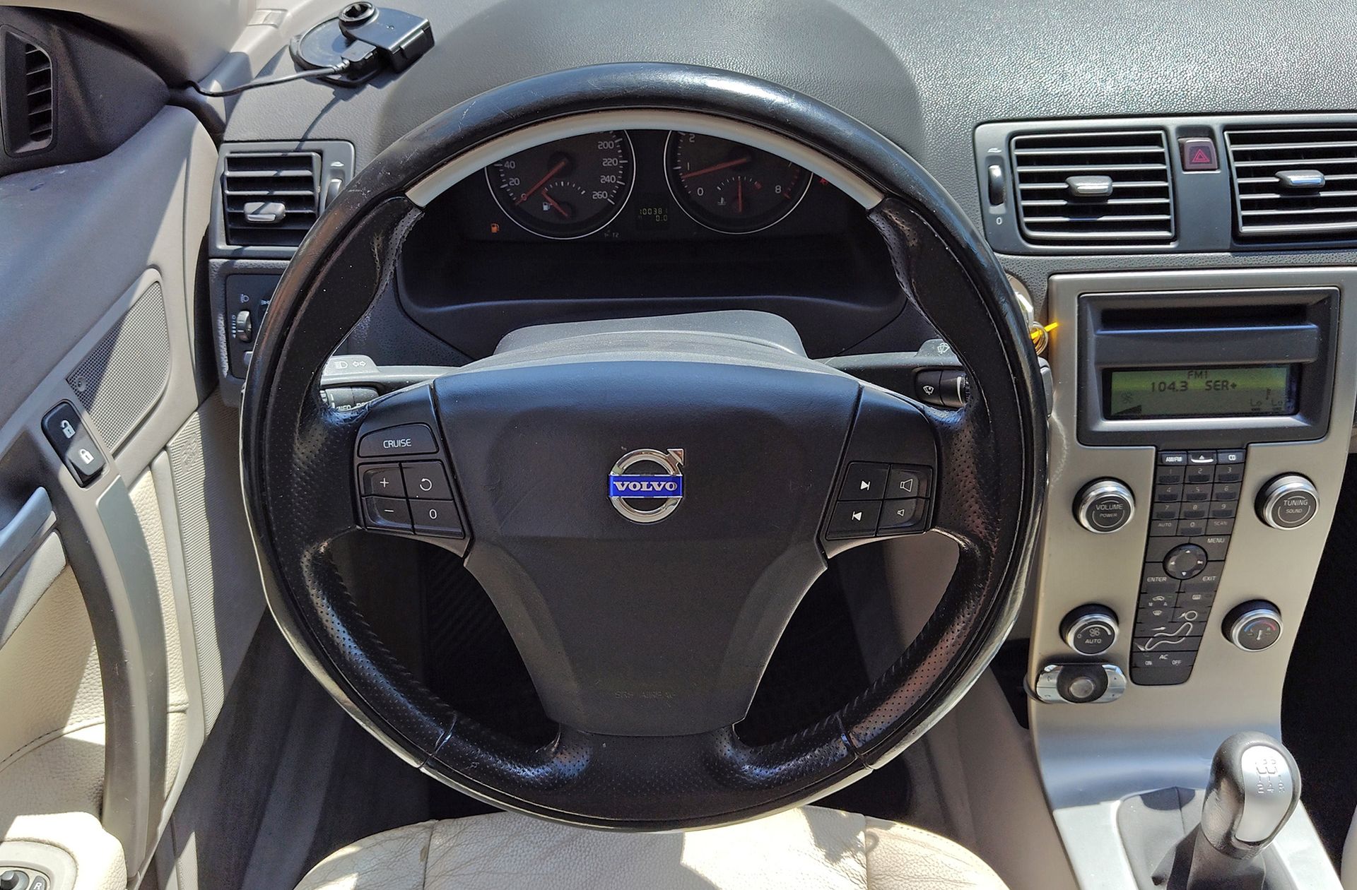 Volvo C70 2.4 Cabrio Momentum - foto 19