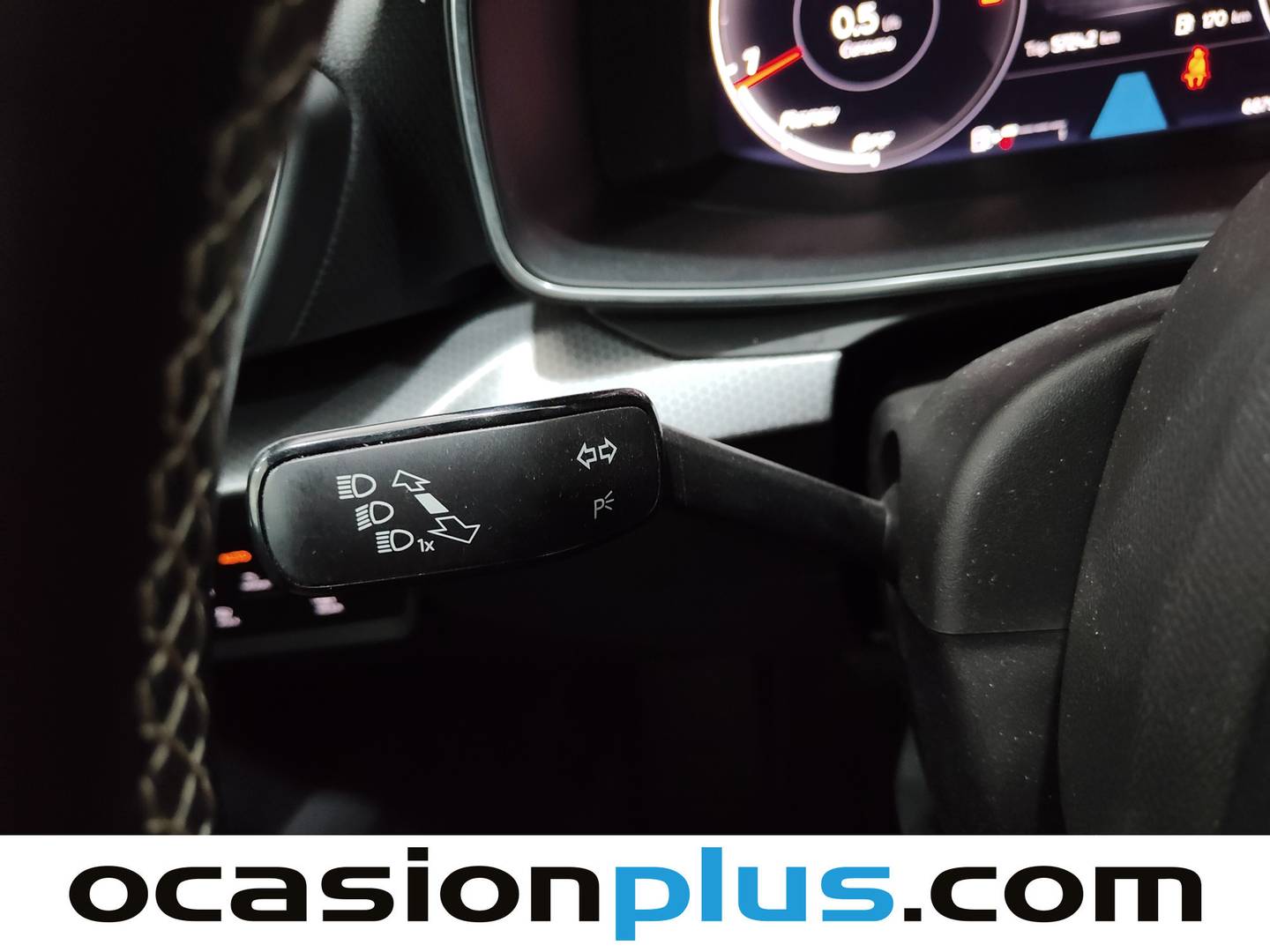 Foto Seat León SEAT León 2.0 TDI S&S Style Launch Pack con Navegador (115 CV)