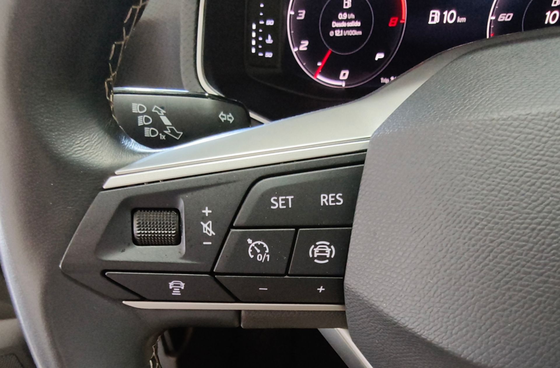 SEAT Arona 1.0 TSI Style XL DSG - foto 24
