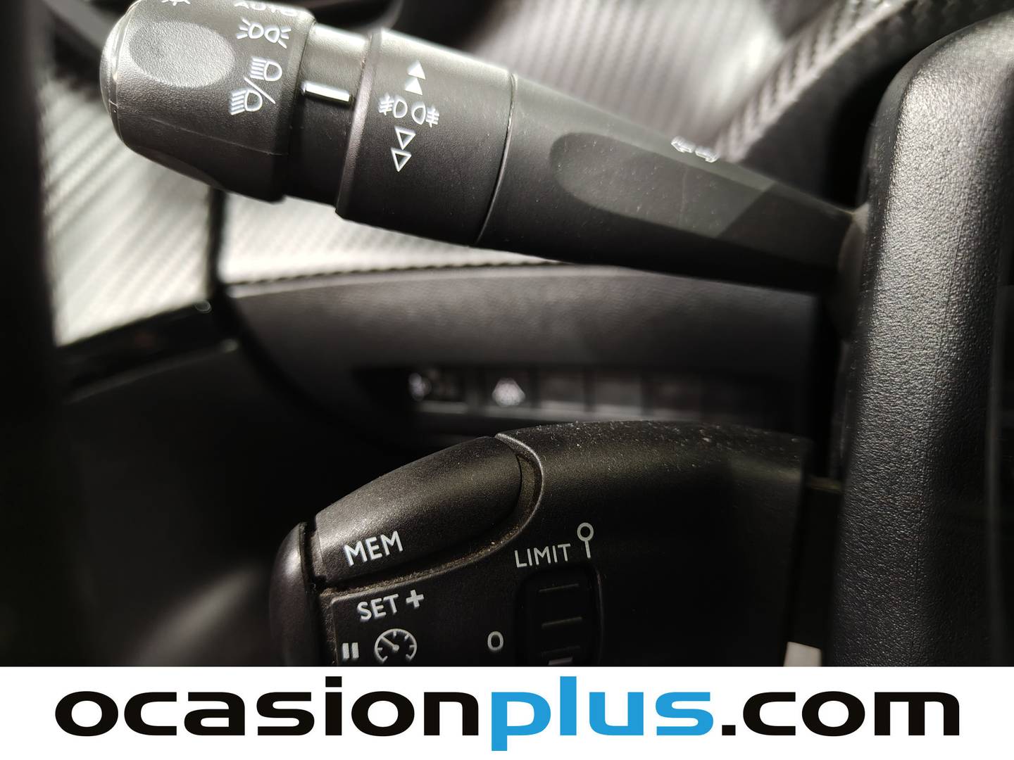 Foto Peugeot 2008 Peugeot 2008 PureTech 130 S&S Allure (130 CV)