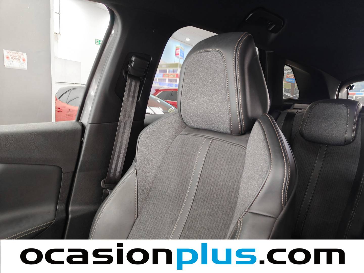 Acabados Peugeot 3008 Peugeot 3008 BlueHDI 130 S&S GT Line EAT8 (130 CV)