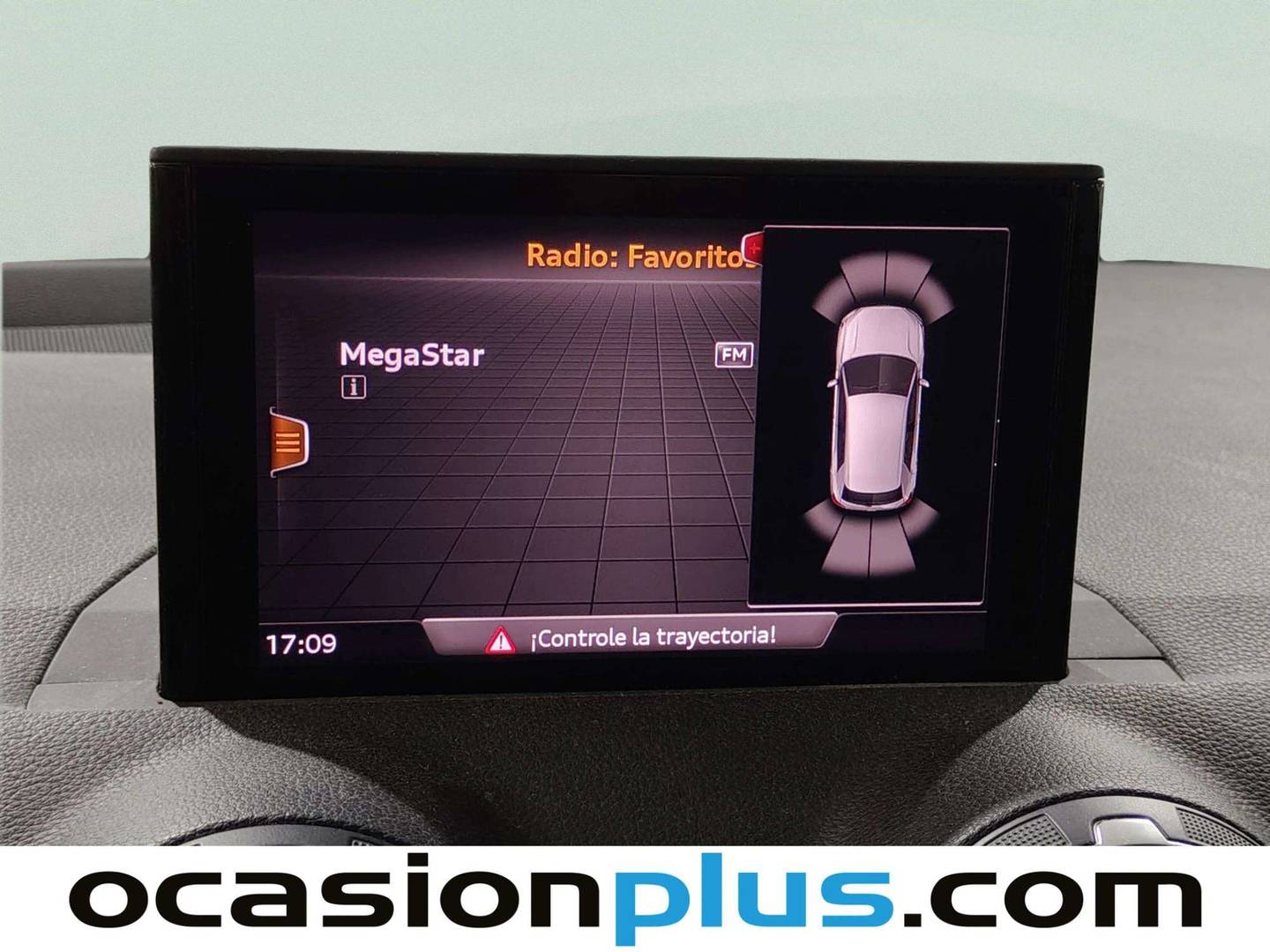 Equipamiento del Audi Q2 Audi Q2 design 30 TFSI (116 CV)