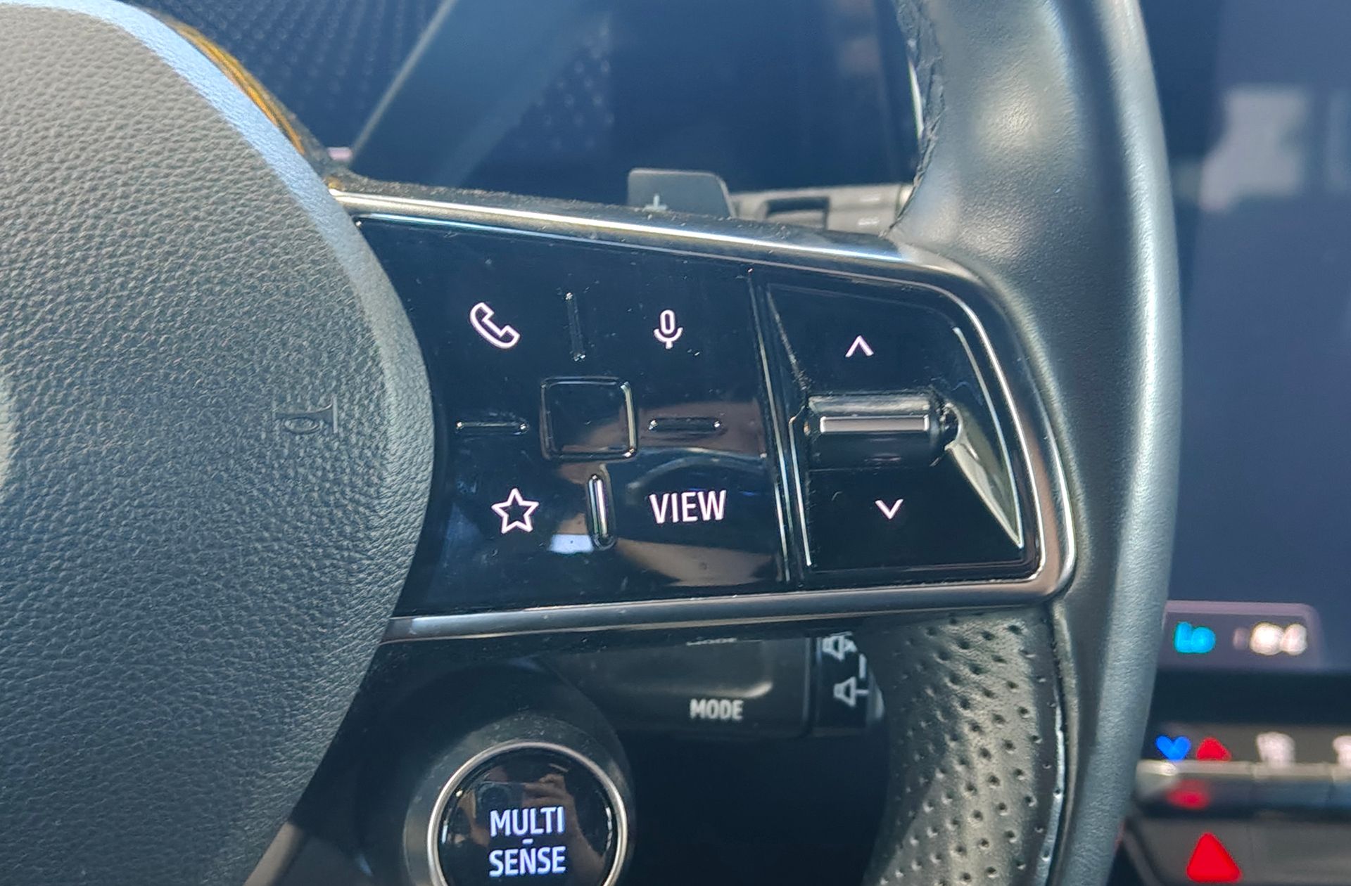 Renault Espace Techno E-Tech full hybrid - foto 30