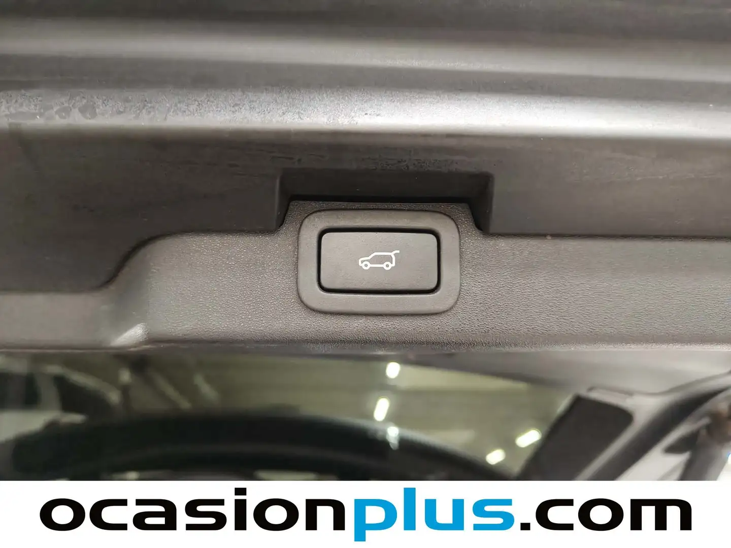 Foto Land Rover Discovery Land Rover Discovery 2.0 I4 SD4 S Auto (240 CV)