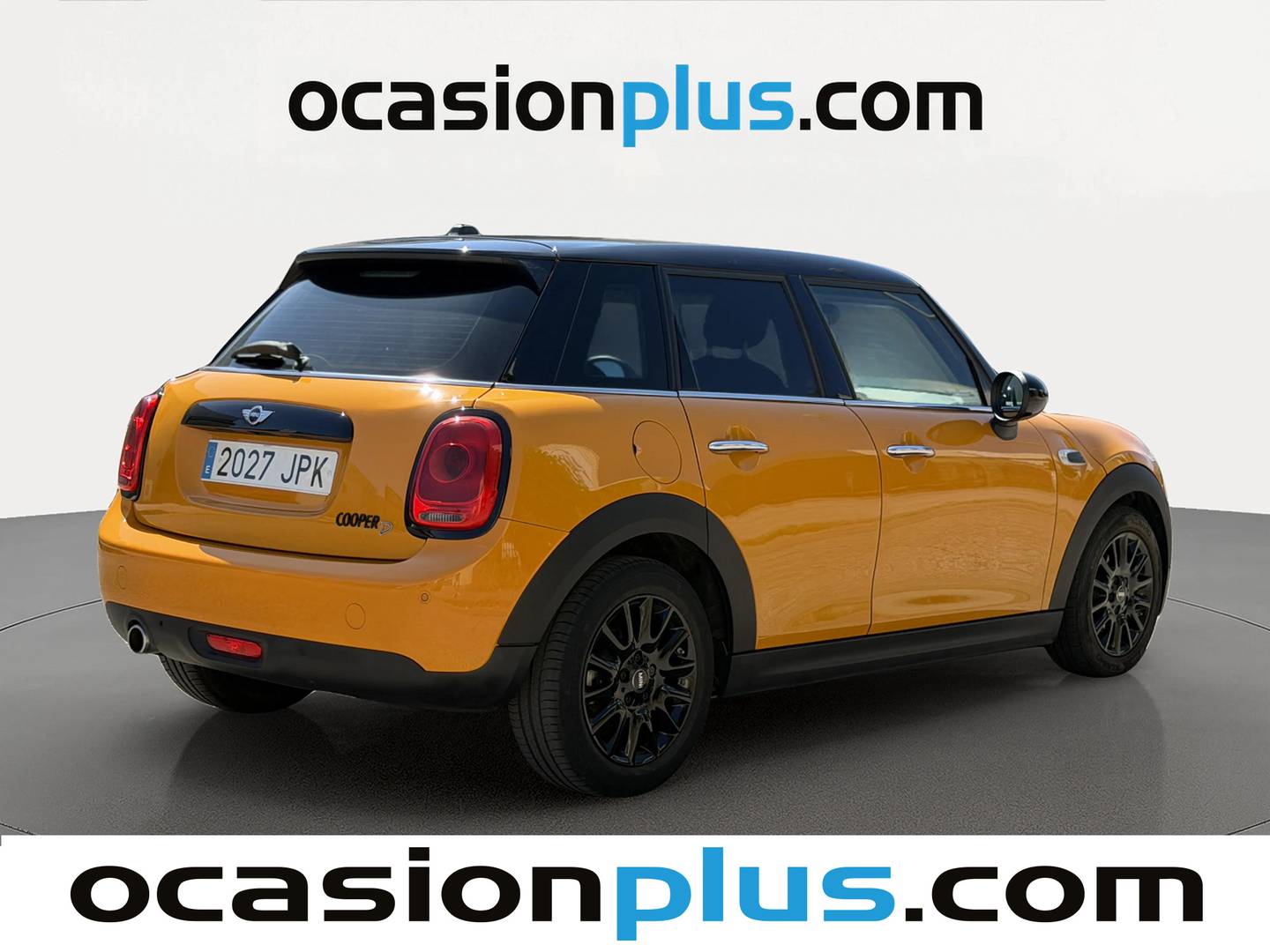 Foto trasera Mini MINI Mini MINI Cooper 5 Puertas D (116 CV) derecha