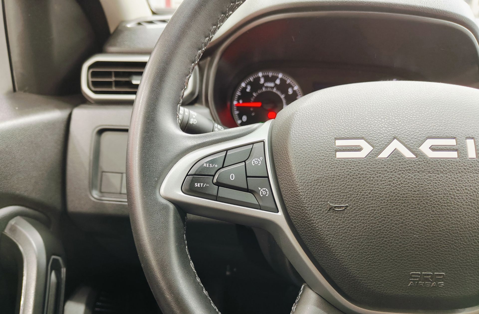 Dacia Duster Journey Go TCe EDC - foto 25