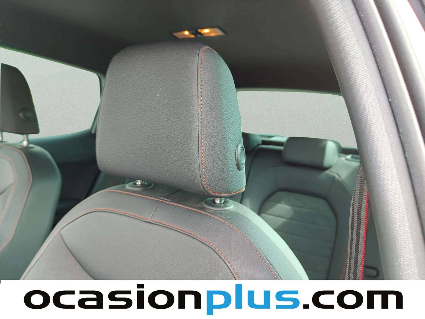 Extras y acabados del Seat Arona Seat Arona 1.5 TSI S&S FR XL DSG (150 CV)