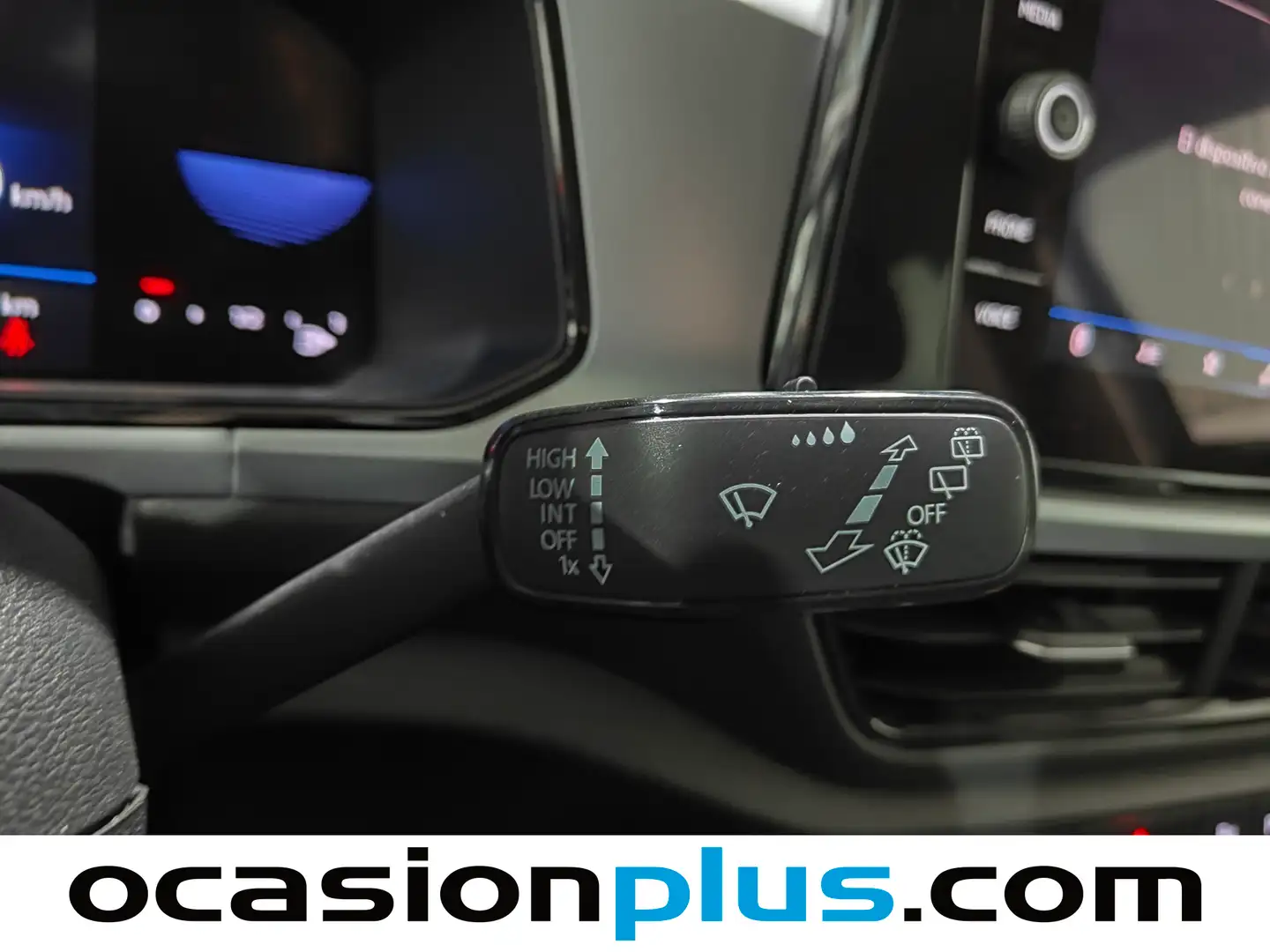 Foto Volkswagen T-Roc Volkswagen T-Roc Life 1.5 TSI (150 CV)