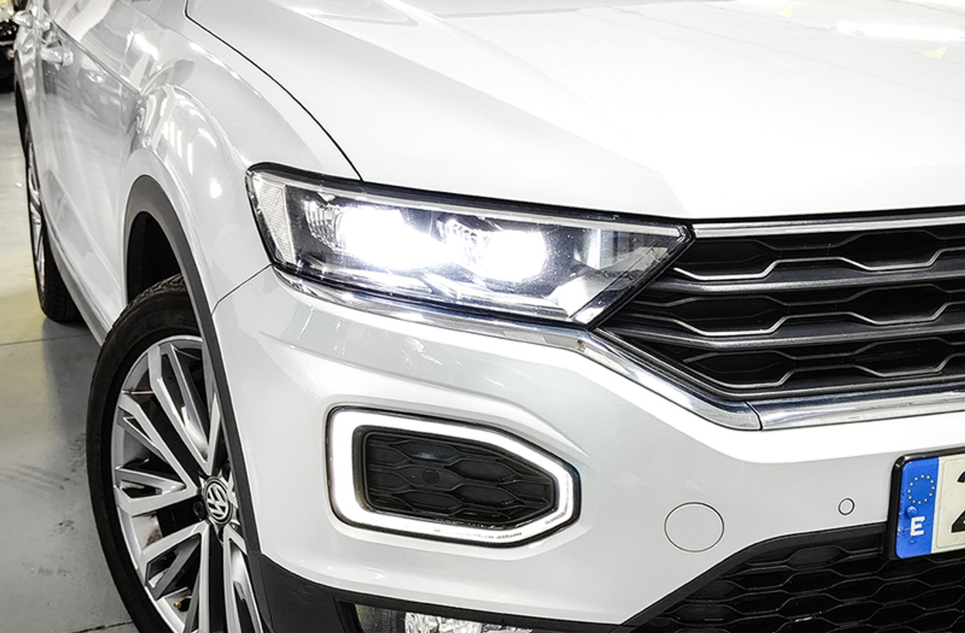 Volkswagen T-Roc Sport 2.0 TSI 4Motion DSG - foto 16