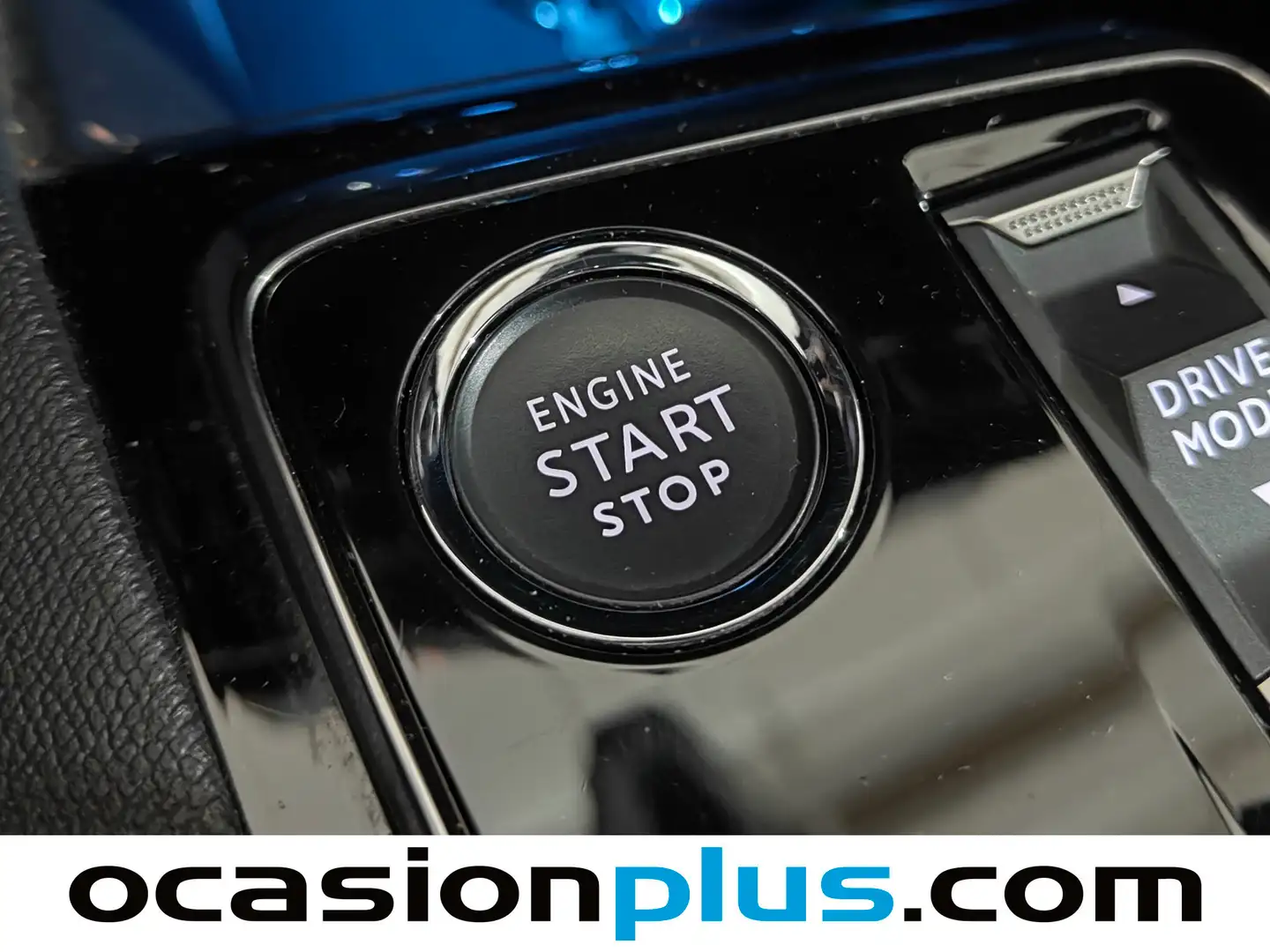 Foto Peugeot 3008 Hybrid Peugeot 3008 3008 Hybrid 300 Allure Pack e-EAT8 (300 CV)