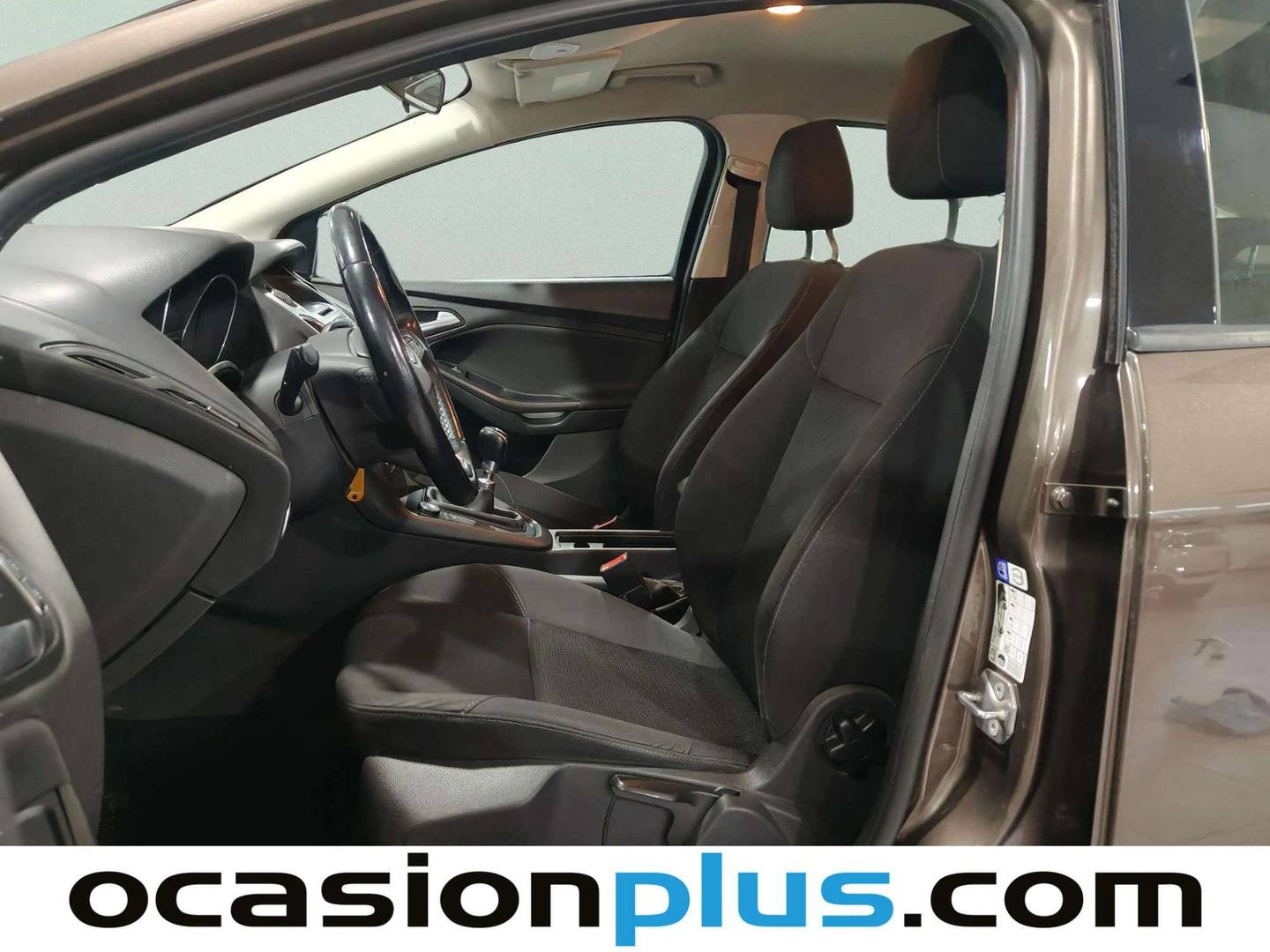 Foto asientos delanteros Ford Focus Ford Focus 1.0 Ecoboost S&S Trend+ (125 CV)