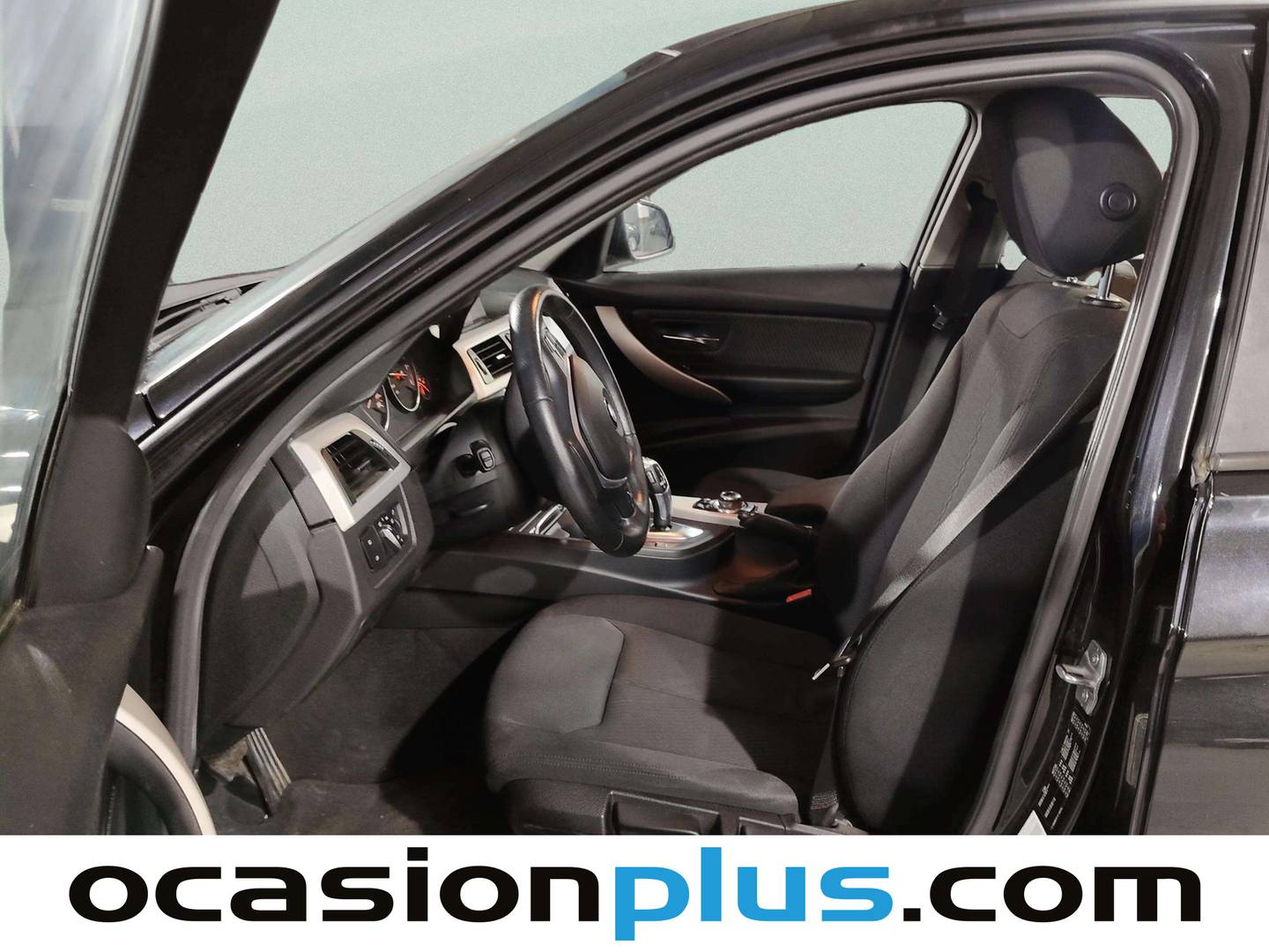 Foto asientos delanteros BMW Serie 3 BMW Serie 3 318d (150 CV)