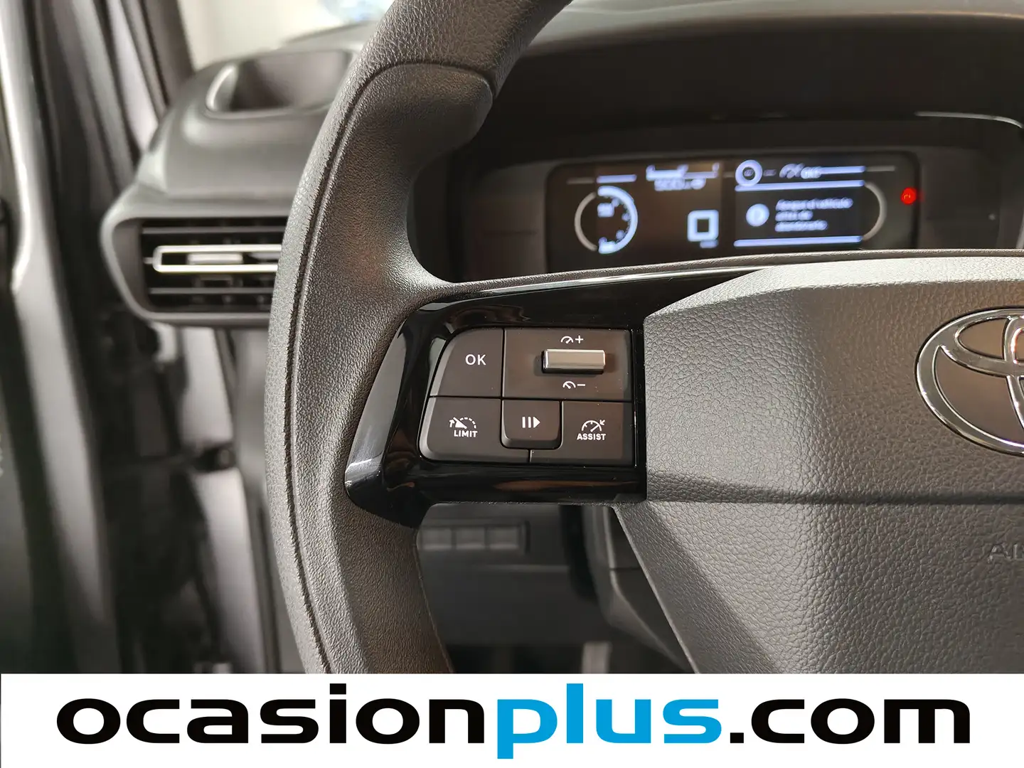 Foto Toyota Proace City Verso Toyota Proace City Verso 1.5D Family Active L1 (131 CV)