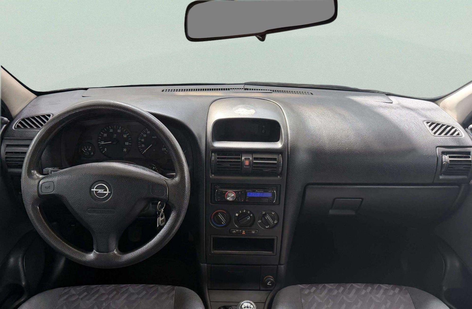 Opel Astra 1.6 Sedan Club - foto 6