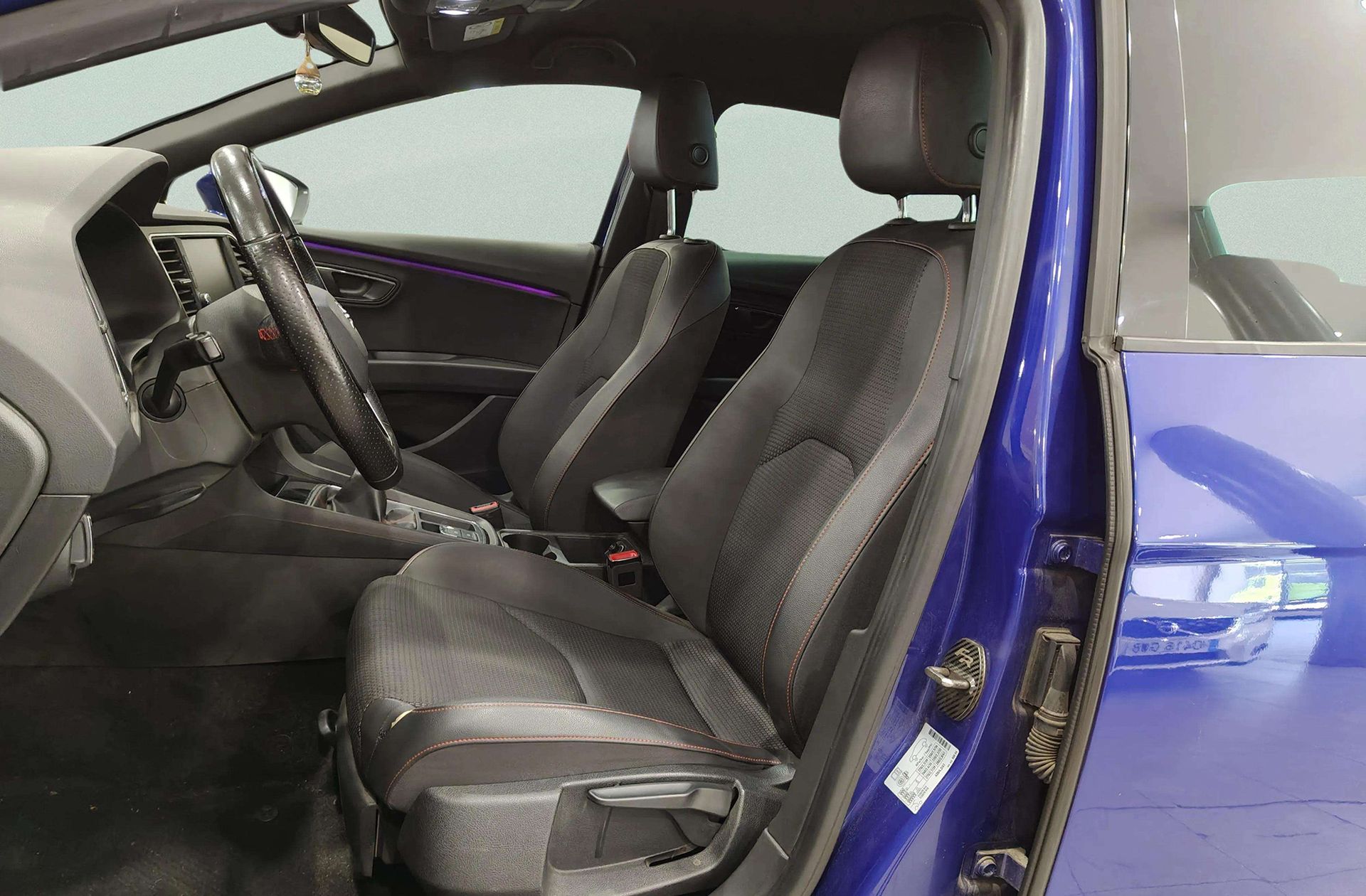 SEAT León 2.0 TDI FR Plus - foto 12