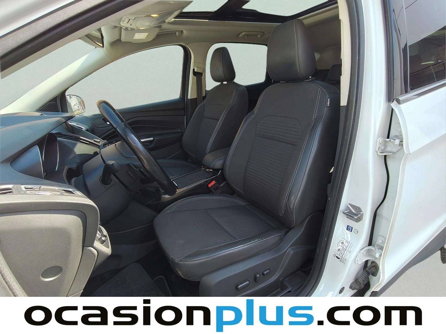 Foto asientos traseros Ford Kuga Ford Kuga 1.5 TDCI S&S Titanium 4x2 Auto  (120 CV)