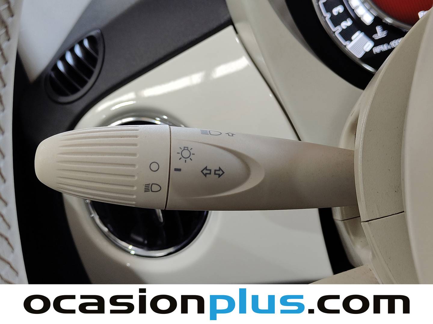 Equipamiento del Fiat 500 Fiat 500 1.0 Hybrid Dolcevita (70 CV)