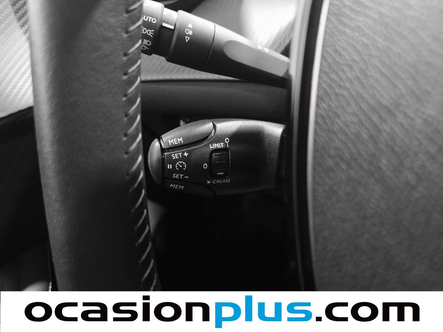 Paquetes del Peugeot 208 Peugeot 208 PureTech 100 Allure (100 CV)