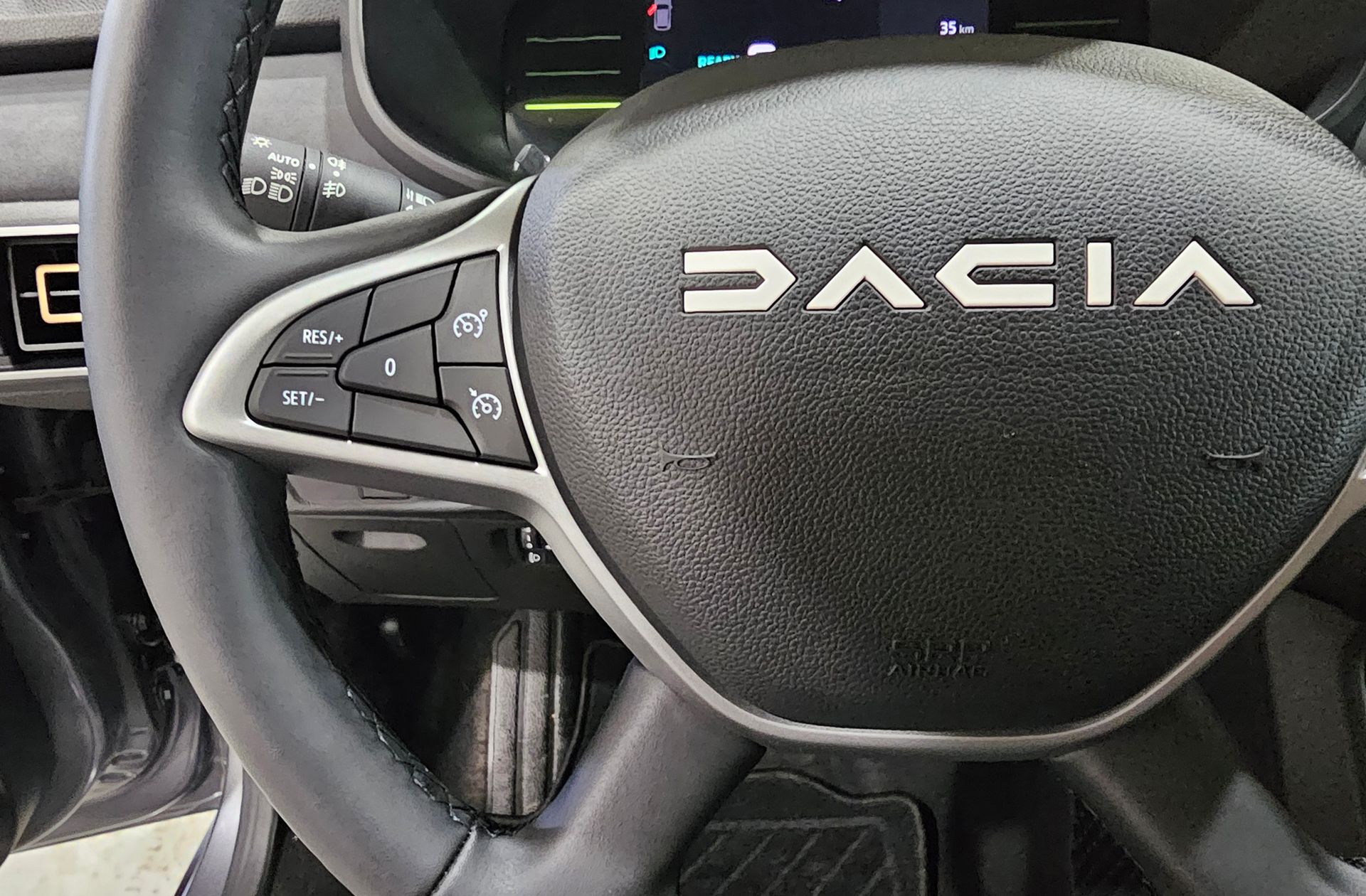 Dacia Jogger Extreme Go Hybrid - foto 25