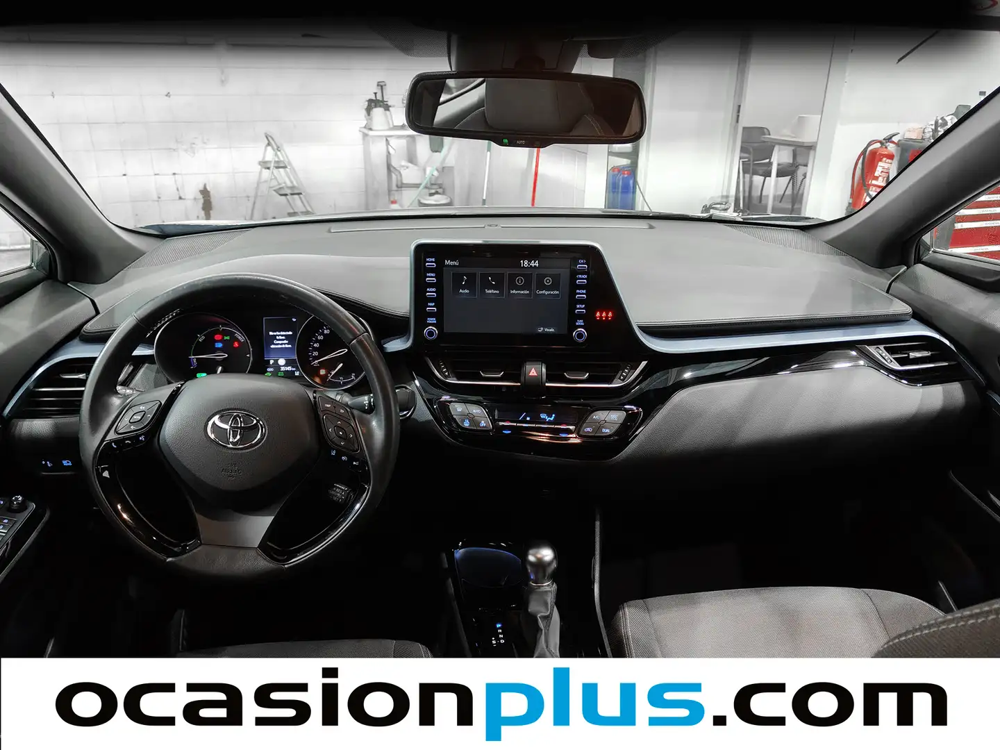 Foto Toyota C-HR Toyota C-HR 180H Advance (184 CV)