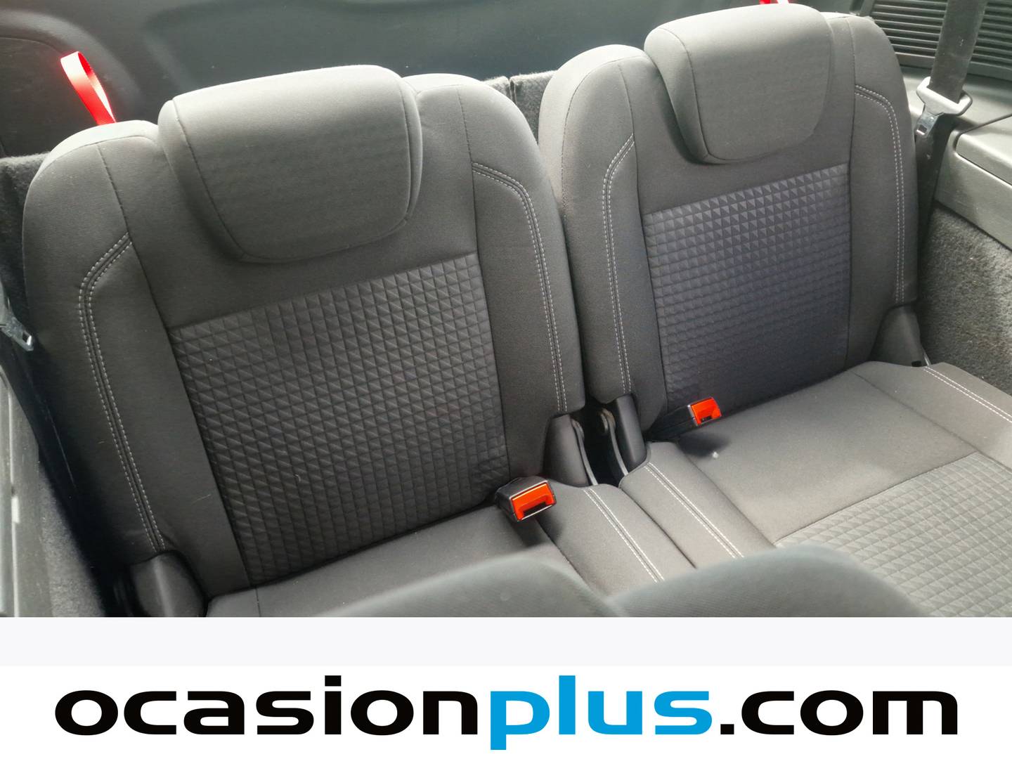 Extras y acabados del Ford Grand C-Max Ford Grand C-Max 1.0 EcoBoost Trend+ (125 CV)