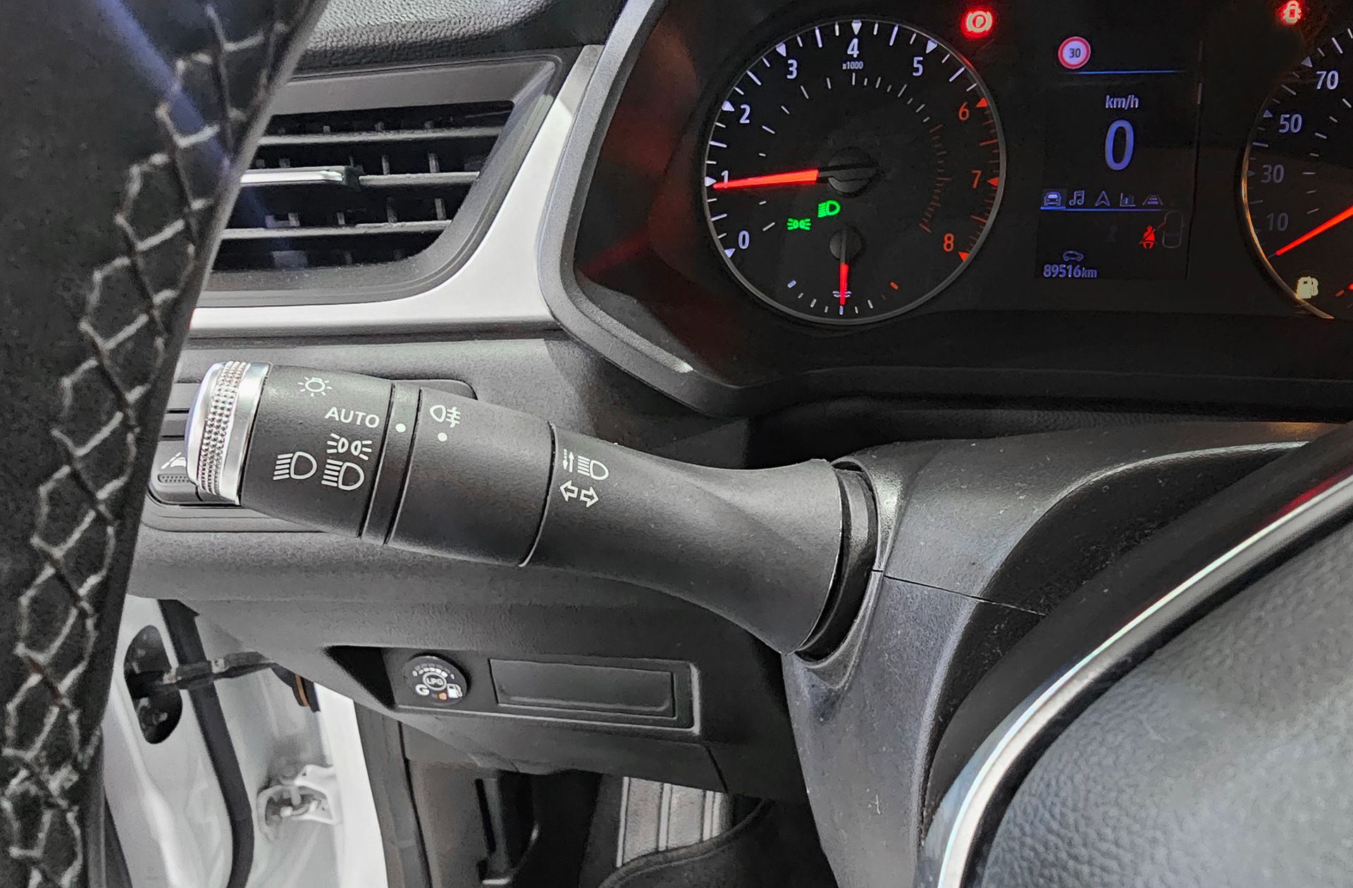 Renault Captur Intens TCe GLP - foto 25