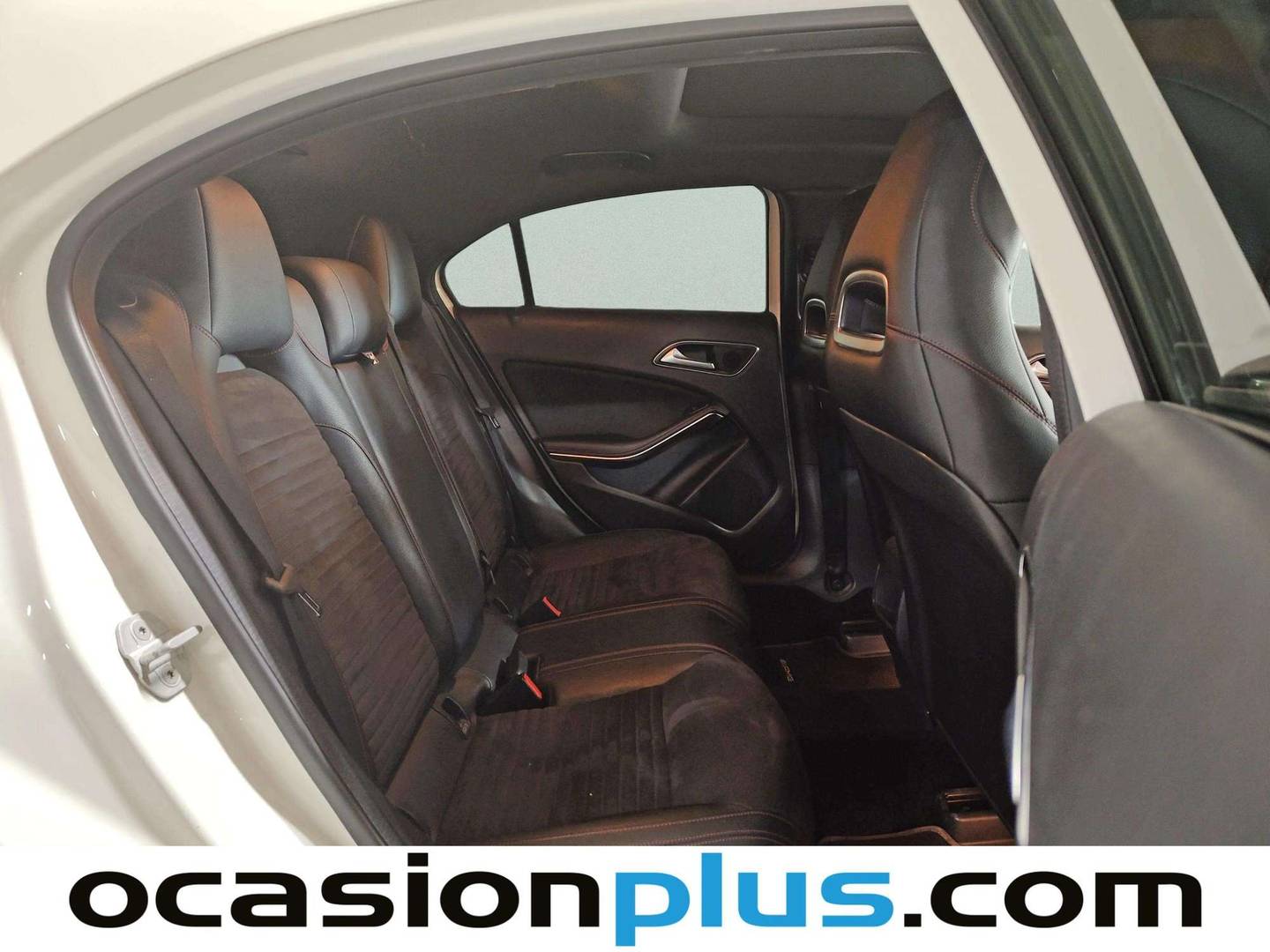 Mercedes Clase A Mercedes Clase A 180 d AMG Line (109 CV) al mejor precio