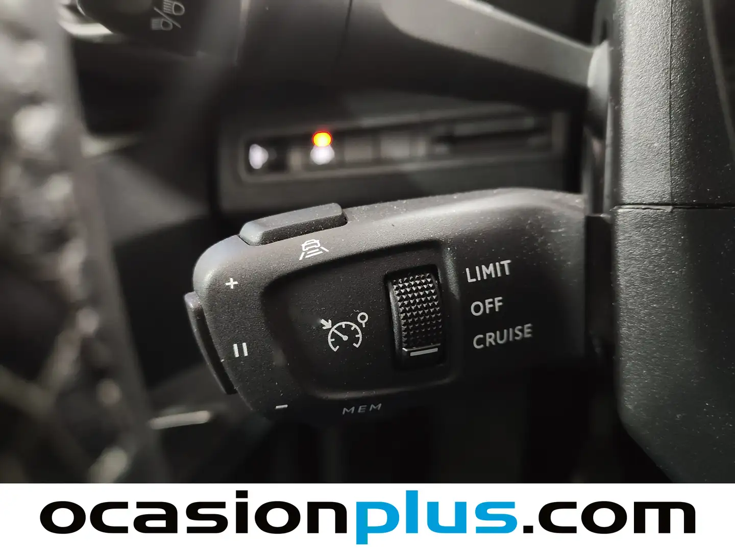 Foto Peugeot 3008 Peugeot 3008 PureTech 130 S&S Allure Pack (130 CV)