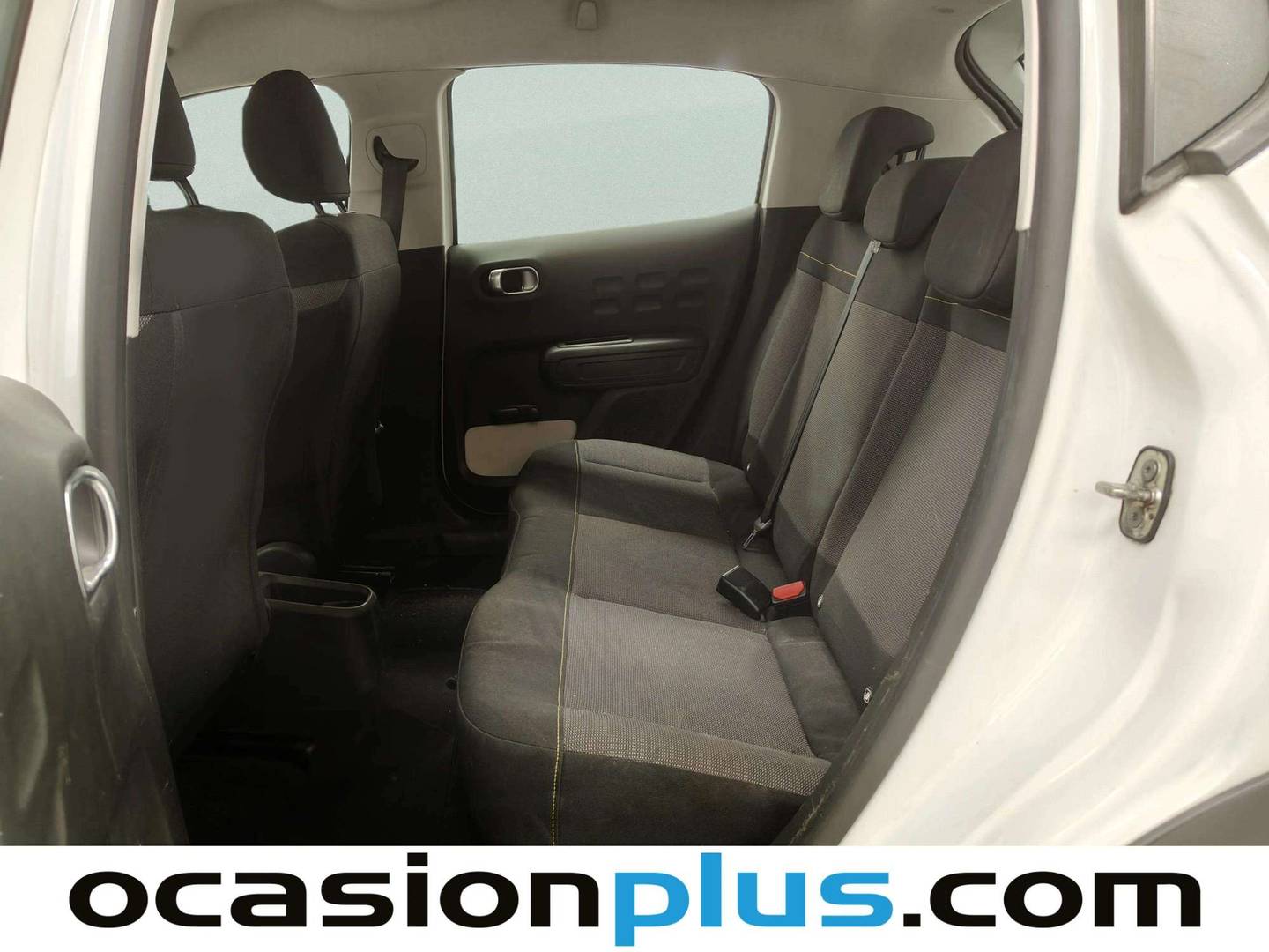 Foto asientos traseros Citroën C3 Citroën C3 BlueHDi 100 S&S Feel (99 CV)