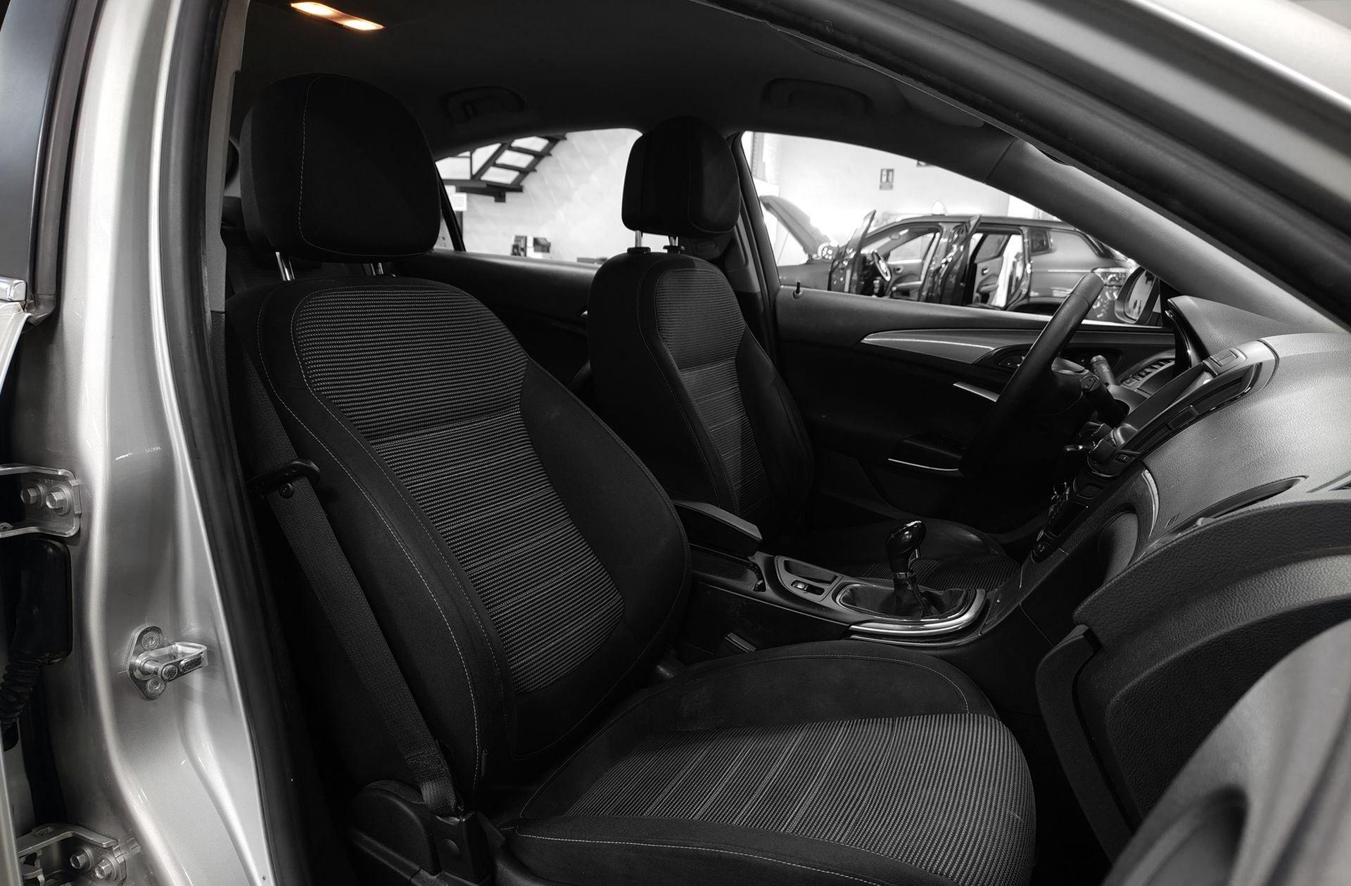 Opel Insignia 1.6 CDTI ecoFlex Business - foto 16
