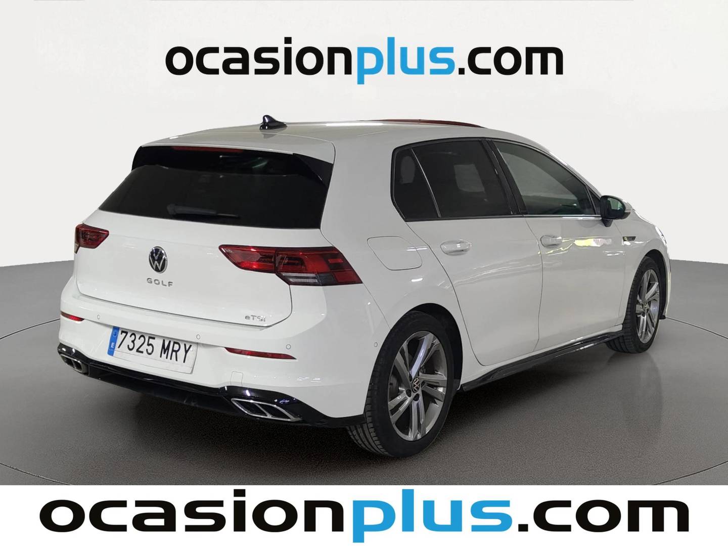 Foto trasera Volkswagen Golf Volkswagen Golf R-Line 1.5 eTSI (150 CV) DSG izquierda
