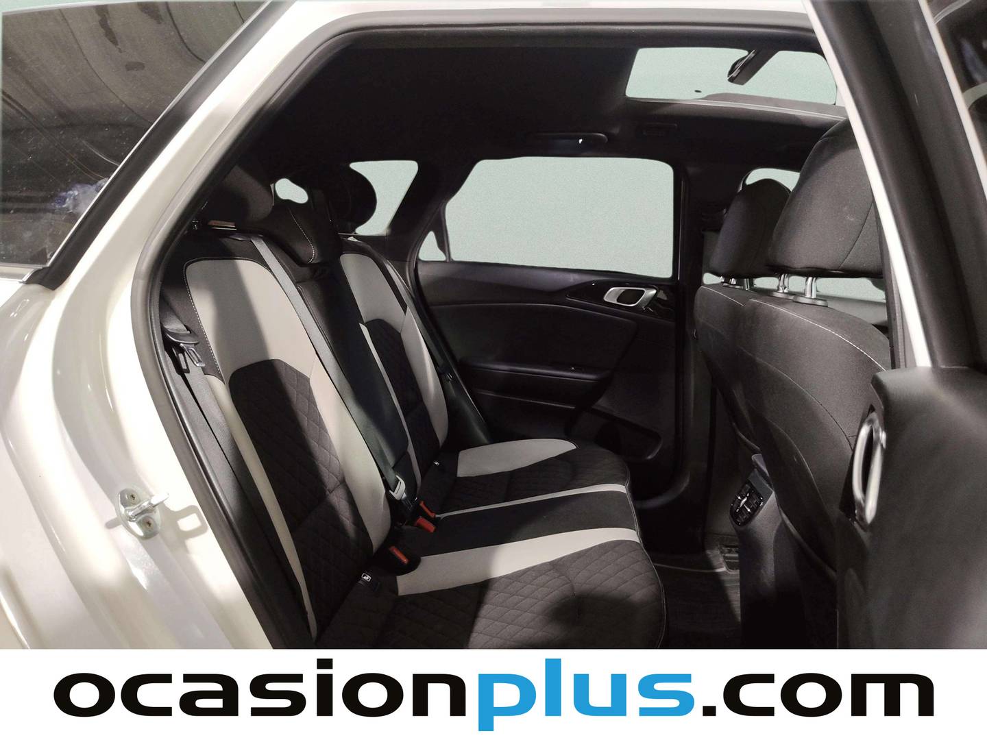 KIA Ceed Tourer KIA Ceed Tourer 1.5 MHEV GT Line DCT (160 CV) de segunda mano