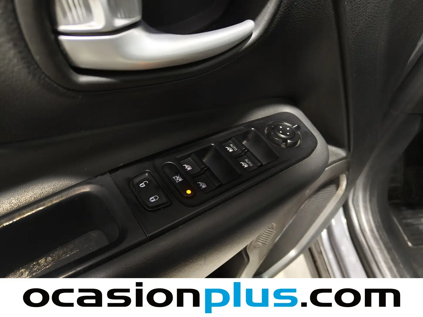 Foto Jeep Renegade Jeep Renegade eHybrid 1.5 Limited ATX (130 CV)