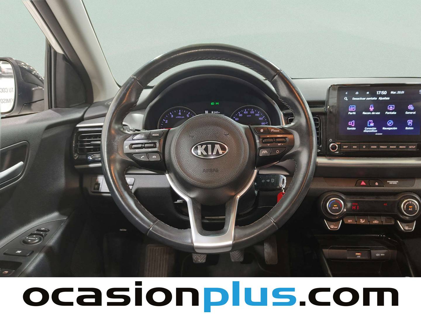 Foto KIA Stonic Kia Stonic 1.0 T-GDi MHEV Drive iMT (100 CV)