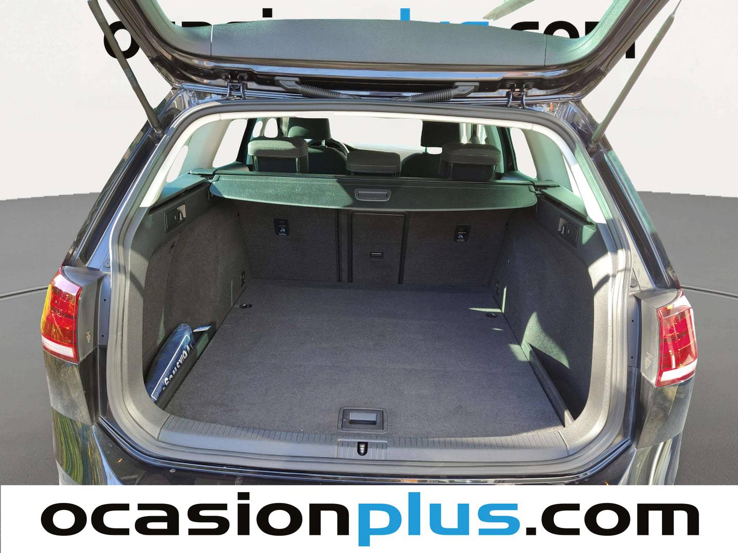 Fotos maletero Volkswagen Golf Volkswagen Golf Alltrack 2.0 TDI 4Motion DSG (184 CV)