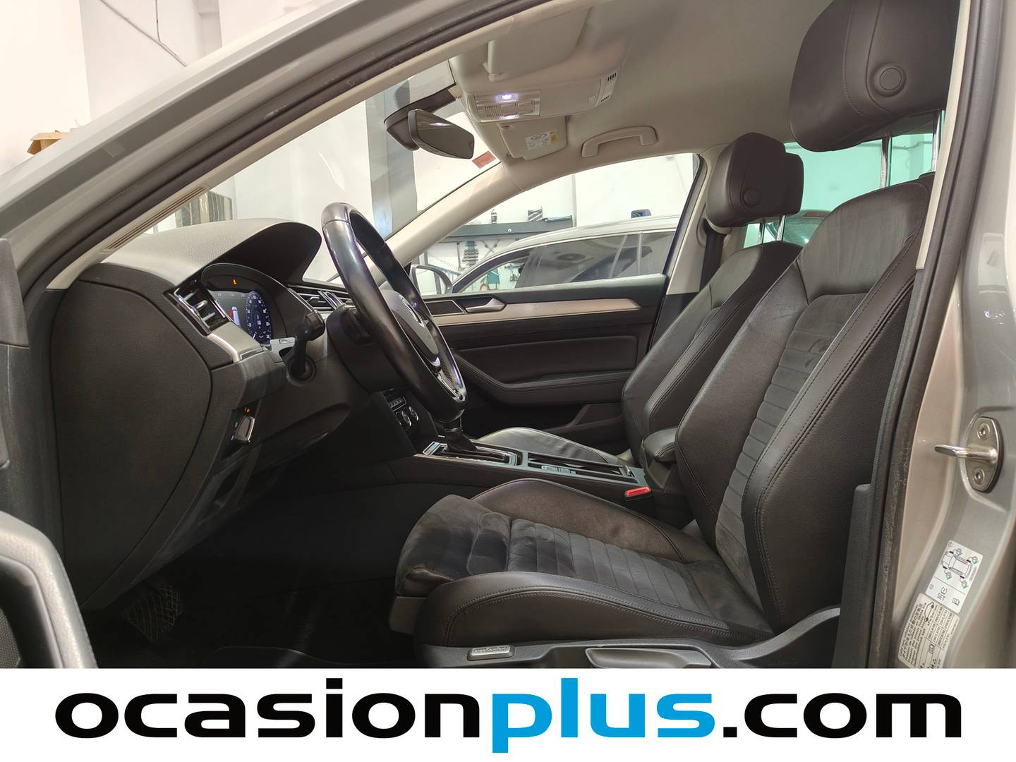 Foto asientos delanteros Volkswagen Passat Volkswagen Passat Variant V2.0 TDI BMT (150 CV) DSG