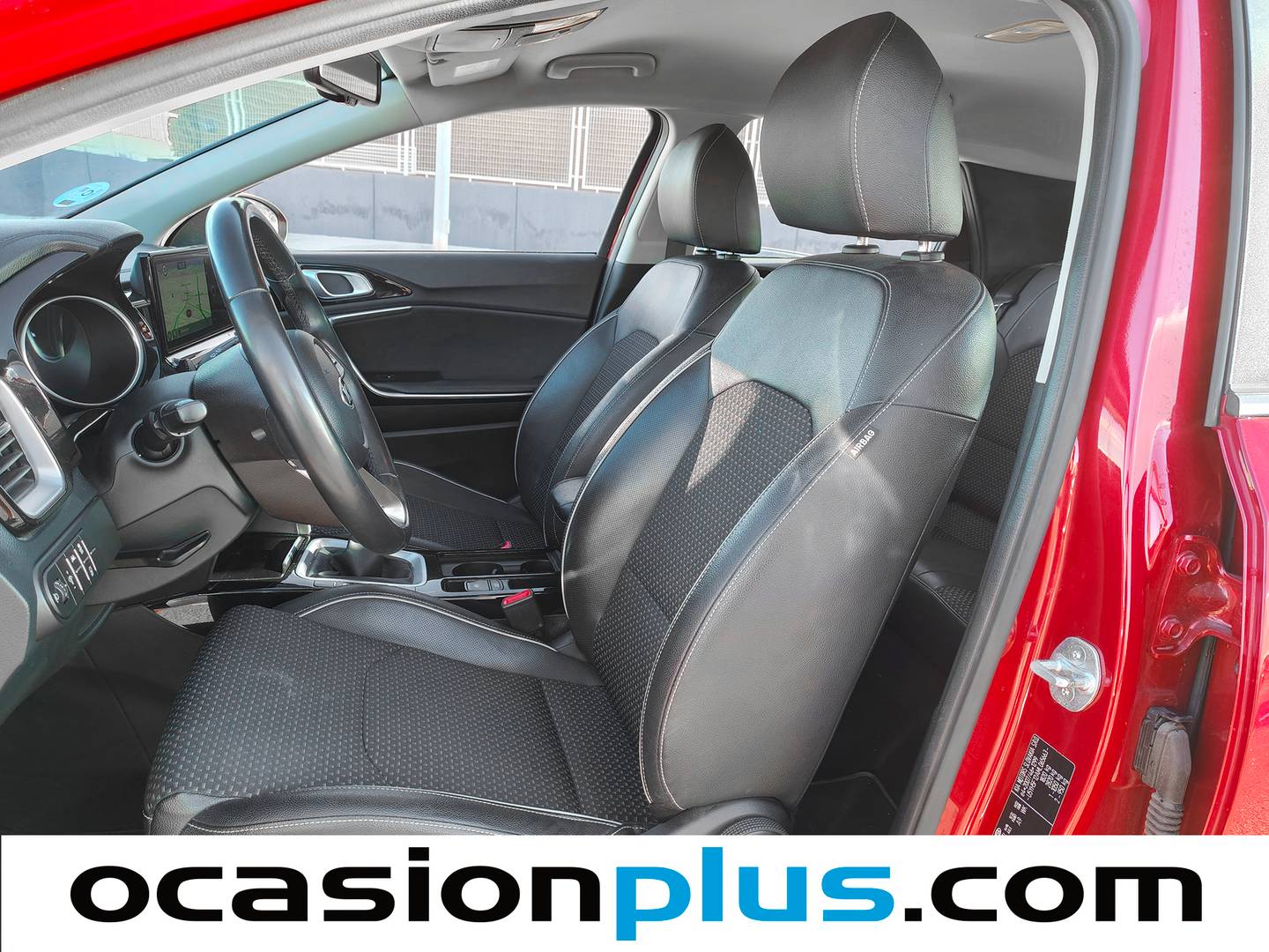 Foto asientos delanteros KIA XCeed KIA XCeed 1.0 T-GDi Tech (120 CV)