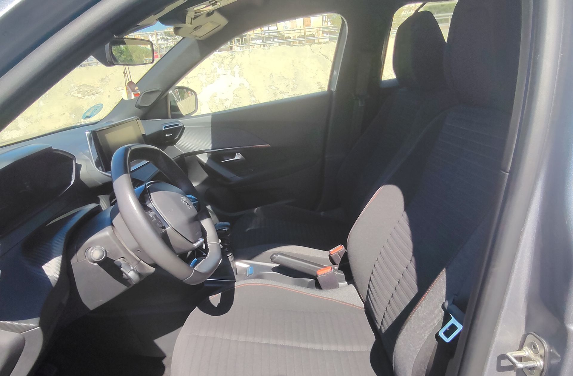 Peugeot 2008 PureTech 100 Active Pack - foto 11
