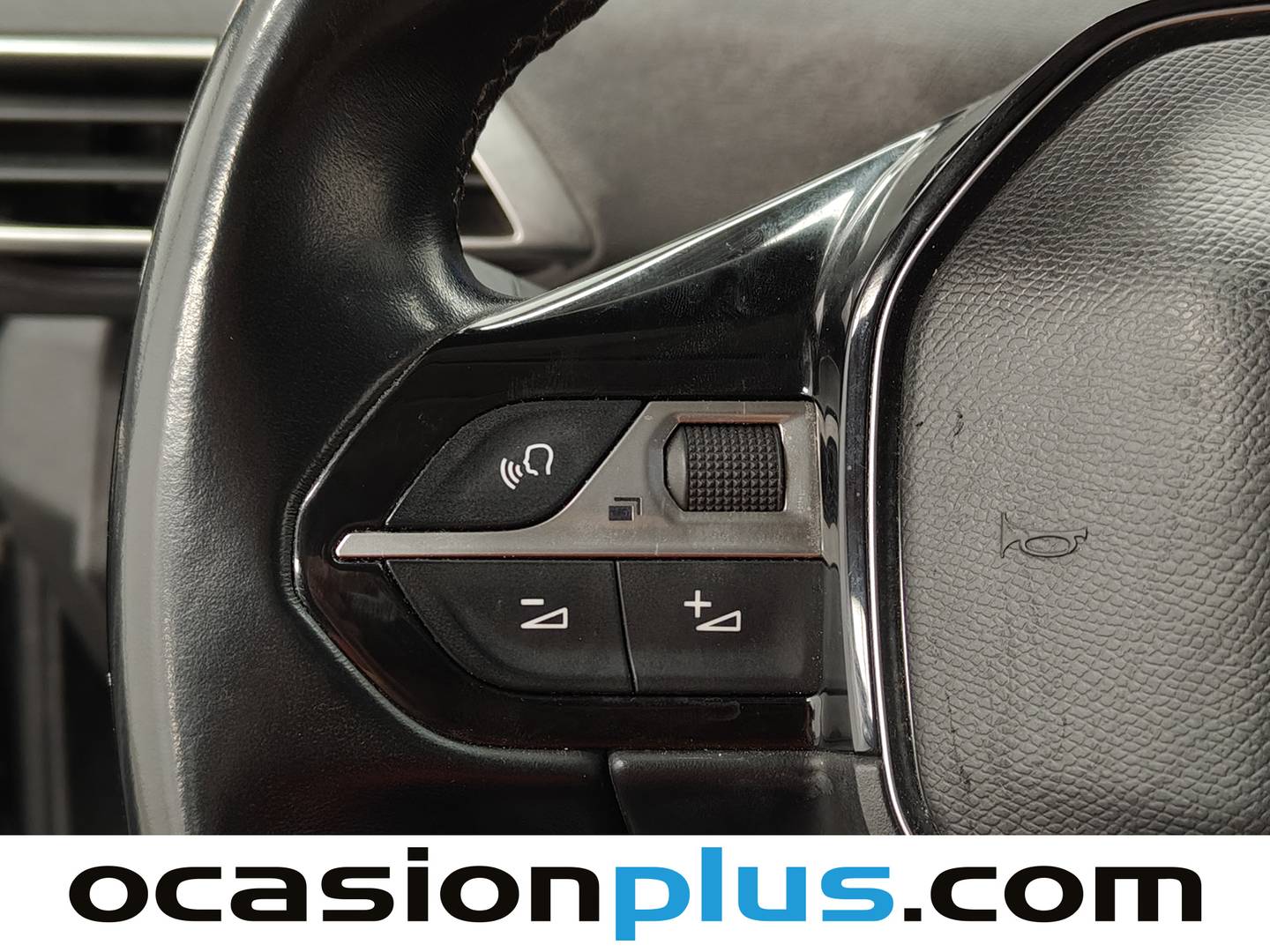 Foto Peugeot 3008 Peugeot 3008 BlueHDI 130 S&S Allure EAT8  (130 CV)