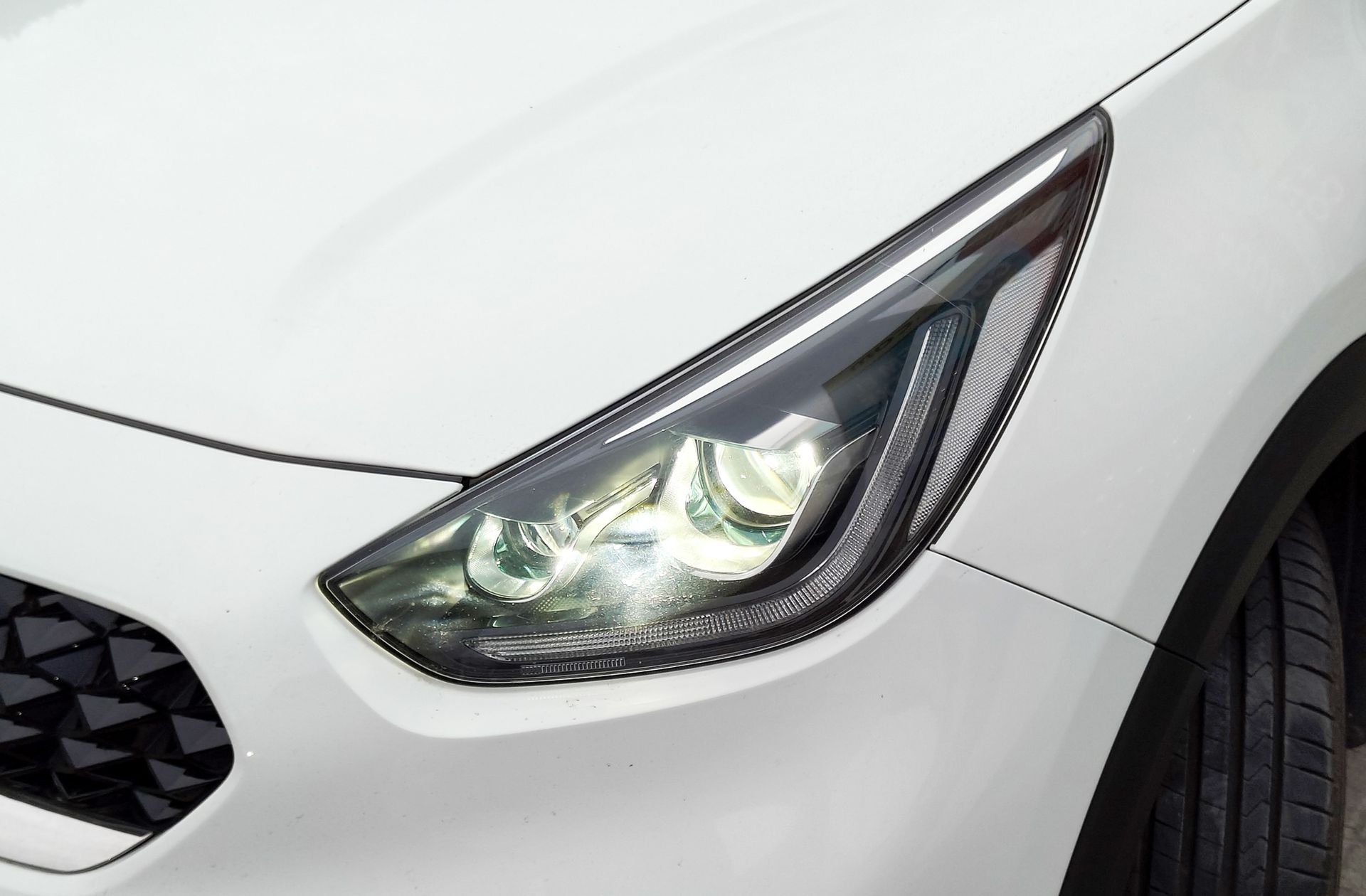 Kia Niro 1.6 GDi PHEV Híbrido Emotion - foto 15