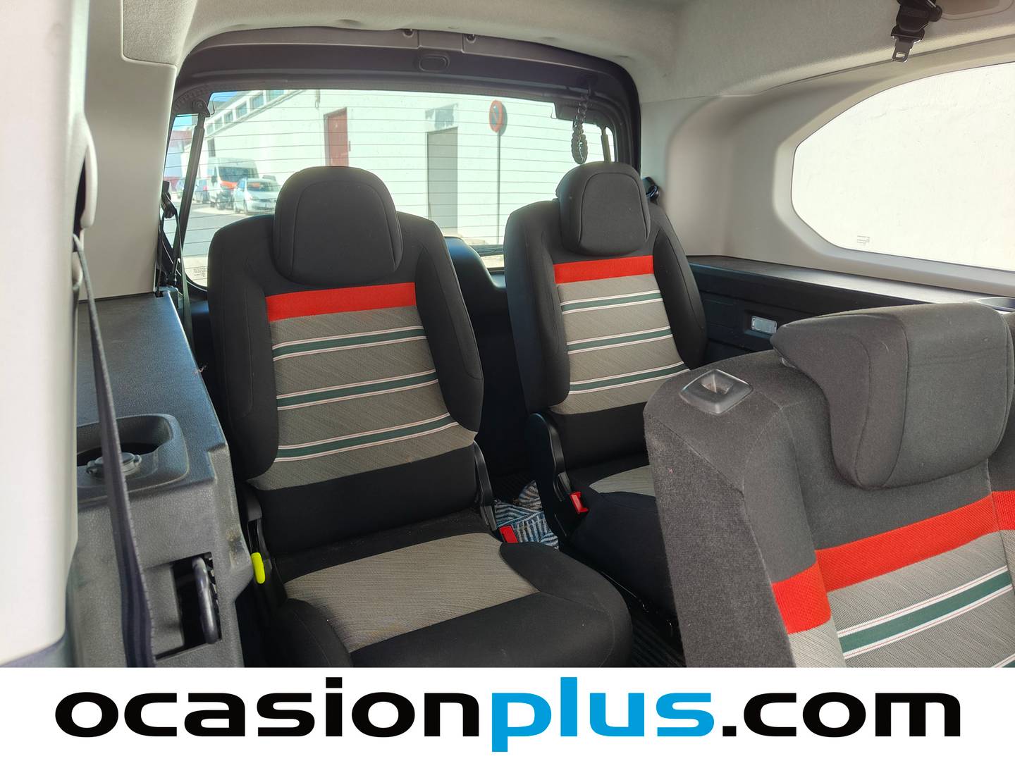 Foto asientos delanteros Citroën Berlingo Citroën Berlingo BlueHDi 100 S&S Talla XL Shine (102 CV) 7 Plazas