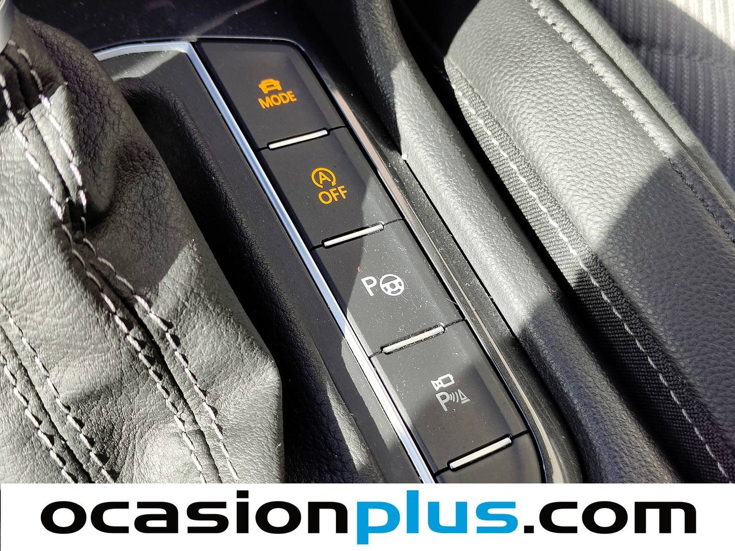 Foto Volkswagen Tiguan Volkswagen Tiguan Sport 2.0 TDI (150 CV) DSG R-Line