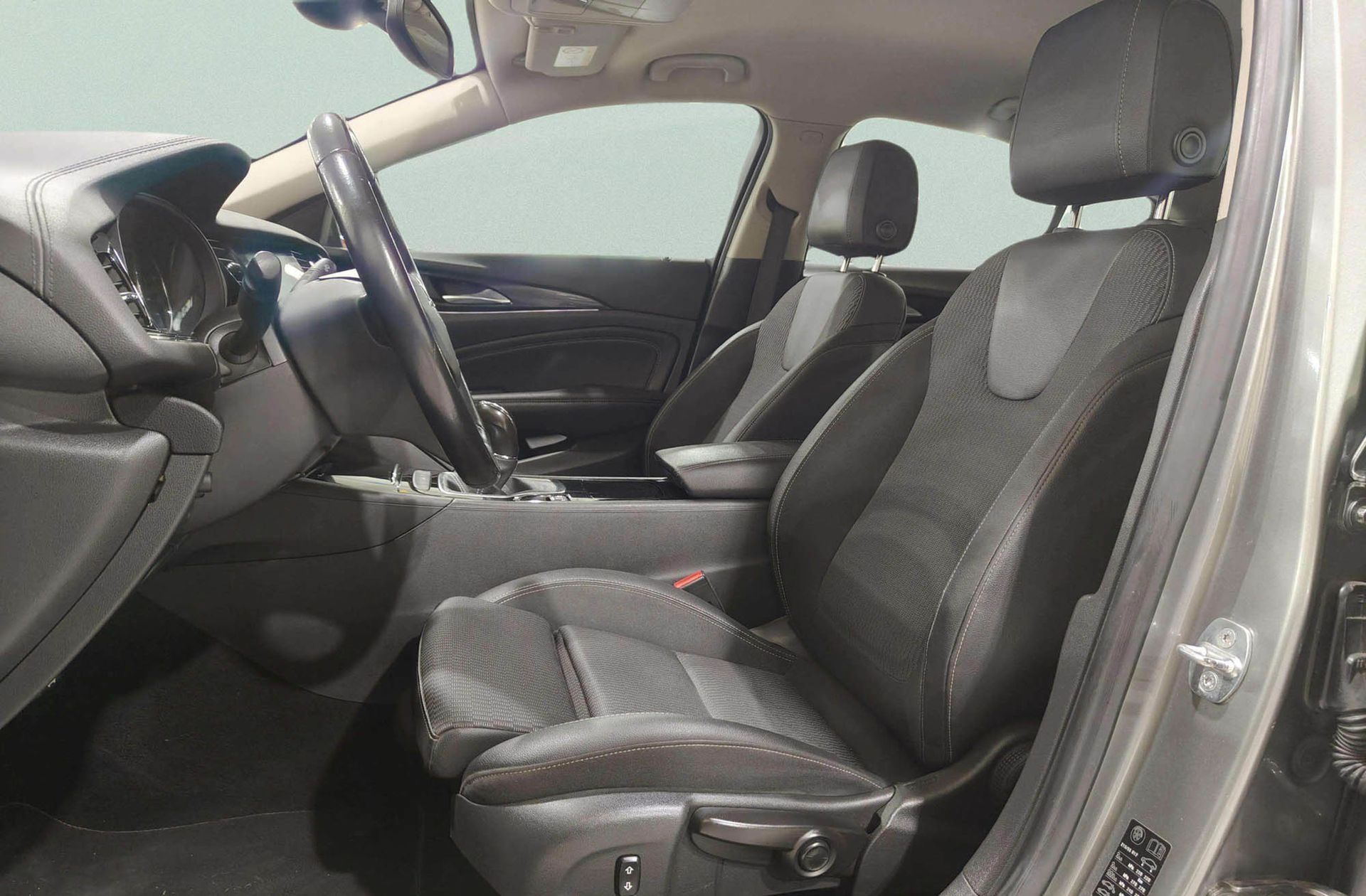 Opel Insignia GS 1.6 CDTi Turbo D Excellence - foto 14