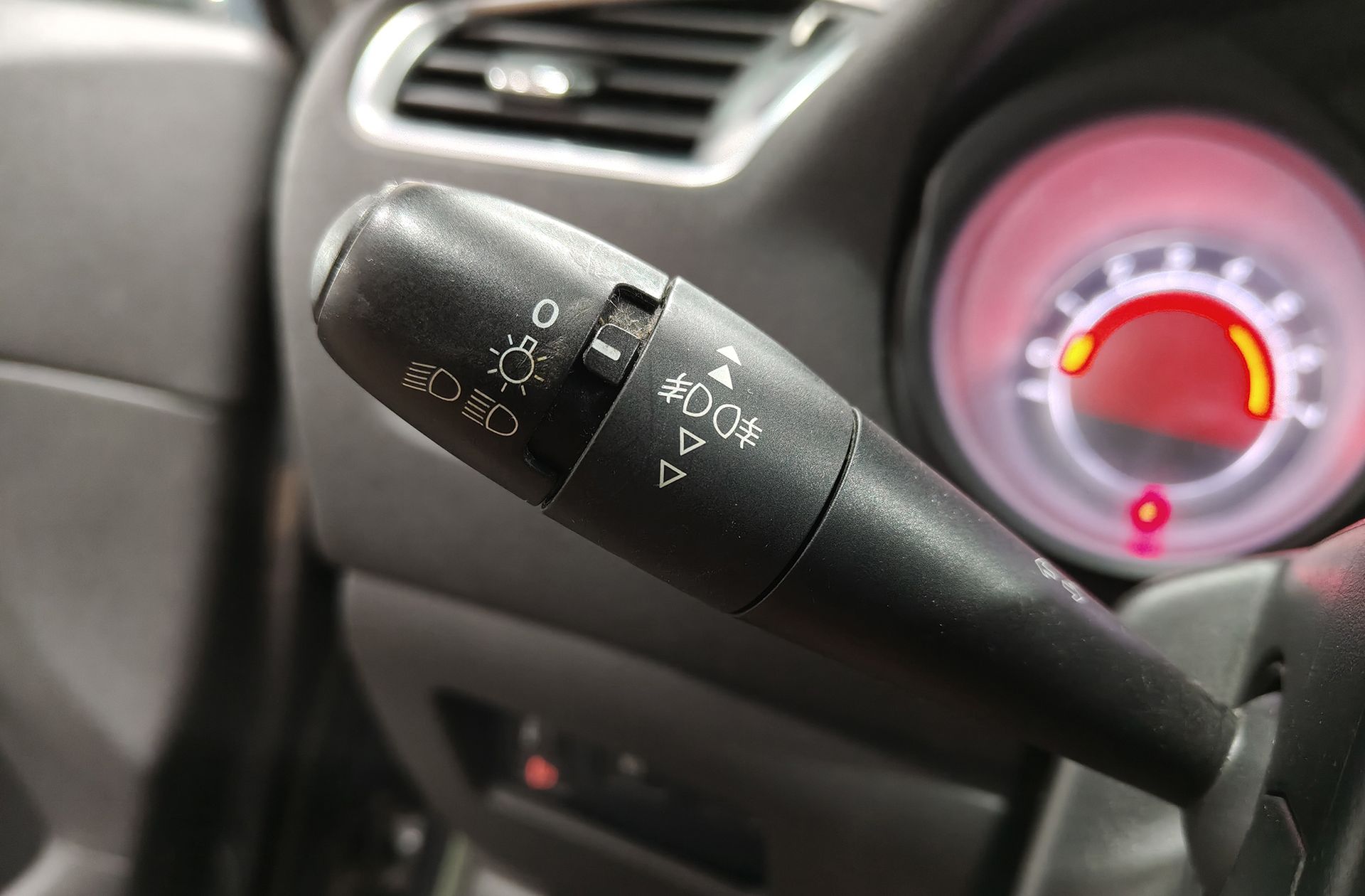 Citroën C4 1.6 HDi Tonic - foto 22