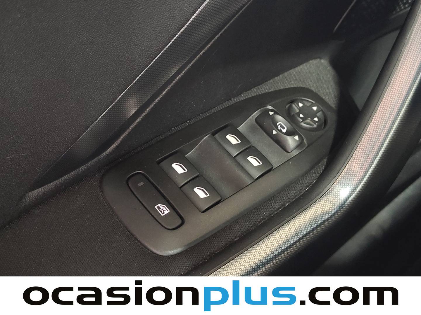 Peugeot 2008 Peugeot 2008 PureTech 130 S&S Allure (130 CV) manual