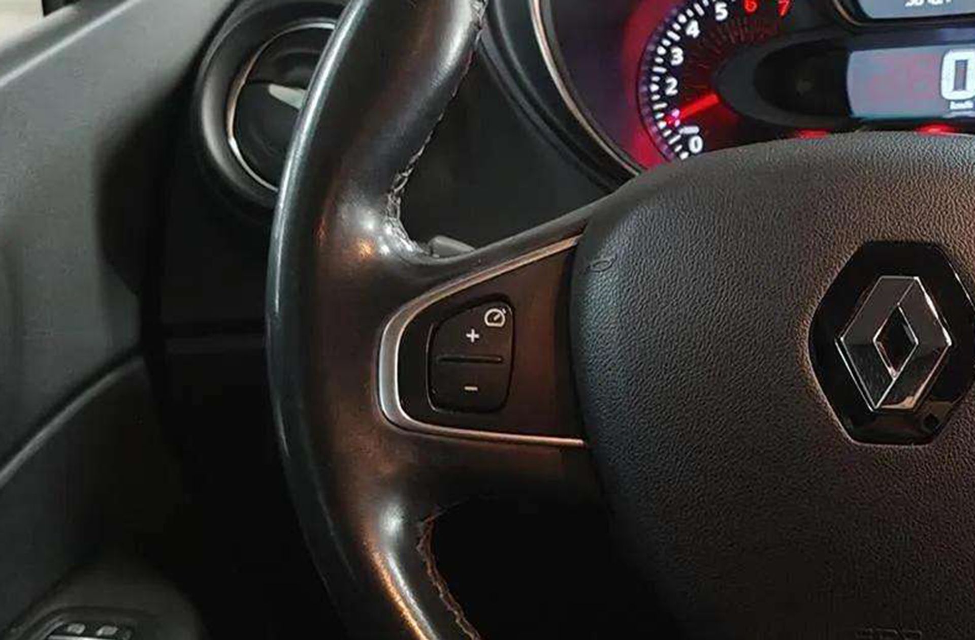 Renault Captur Zen Energy TCe - foto 24