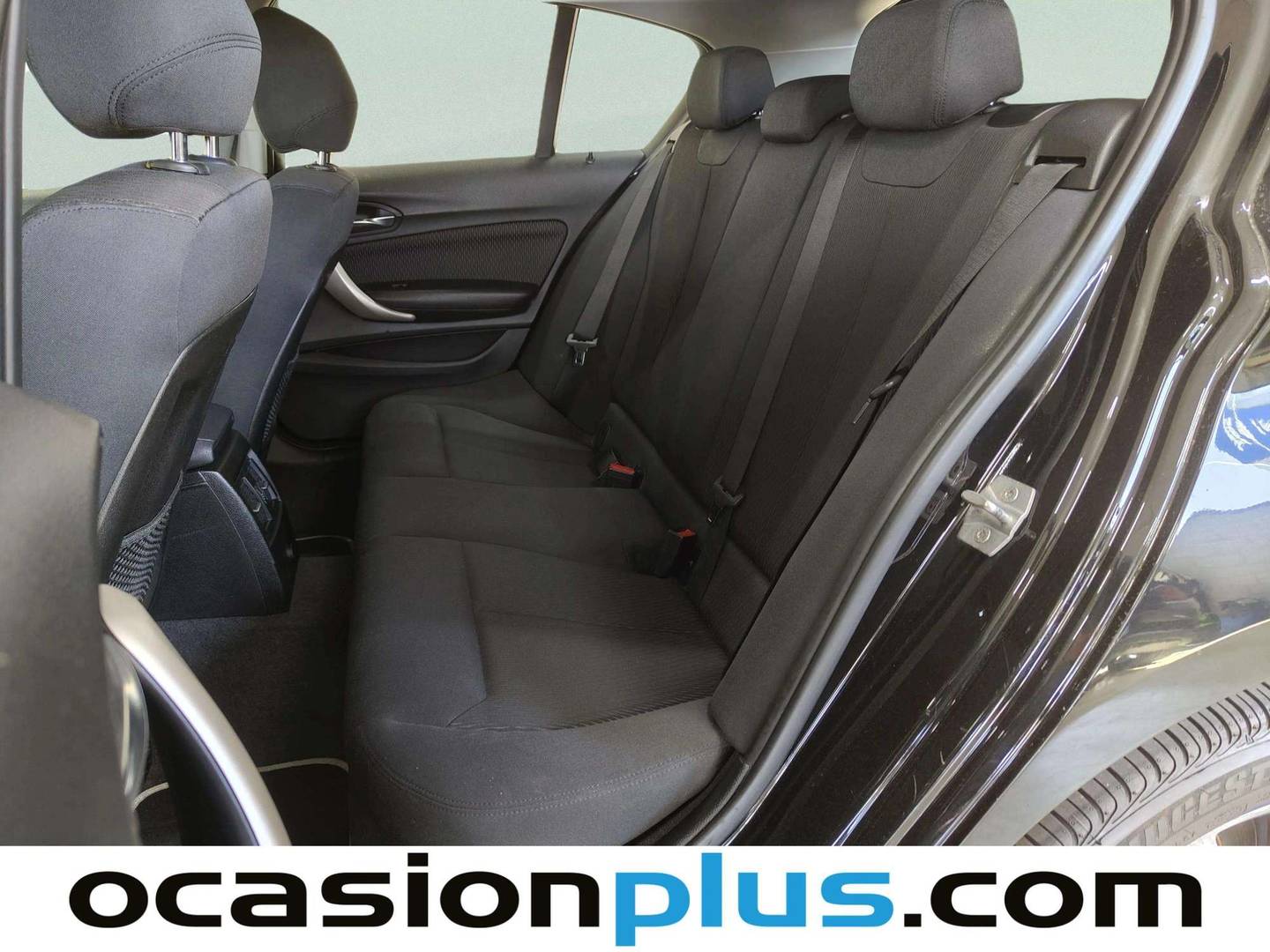 Foto asientos traseros BMW Serie 1 BMW Serie 1 118d xDrive (143 CV)