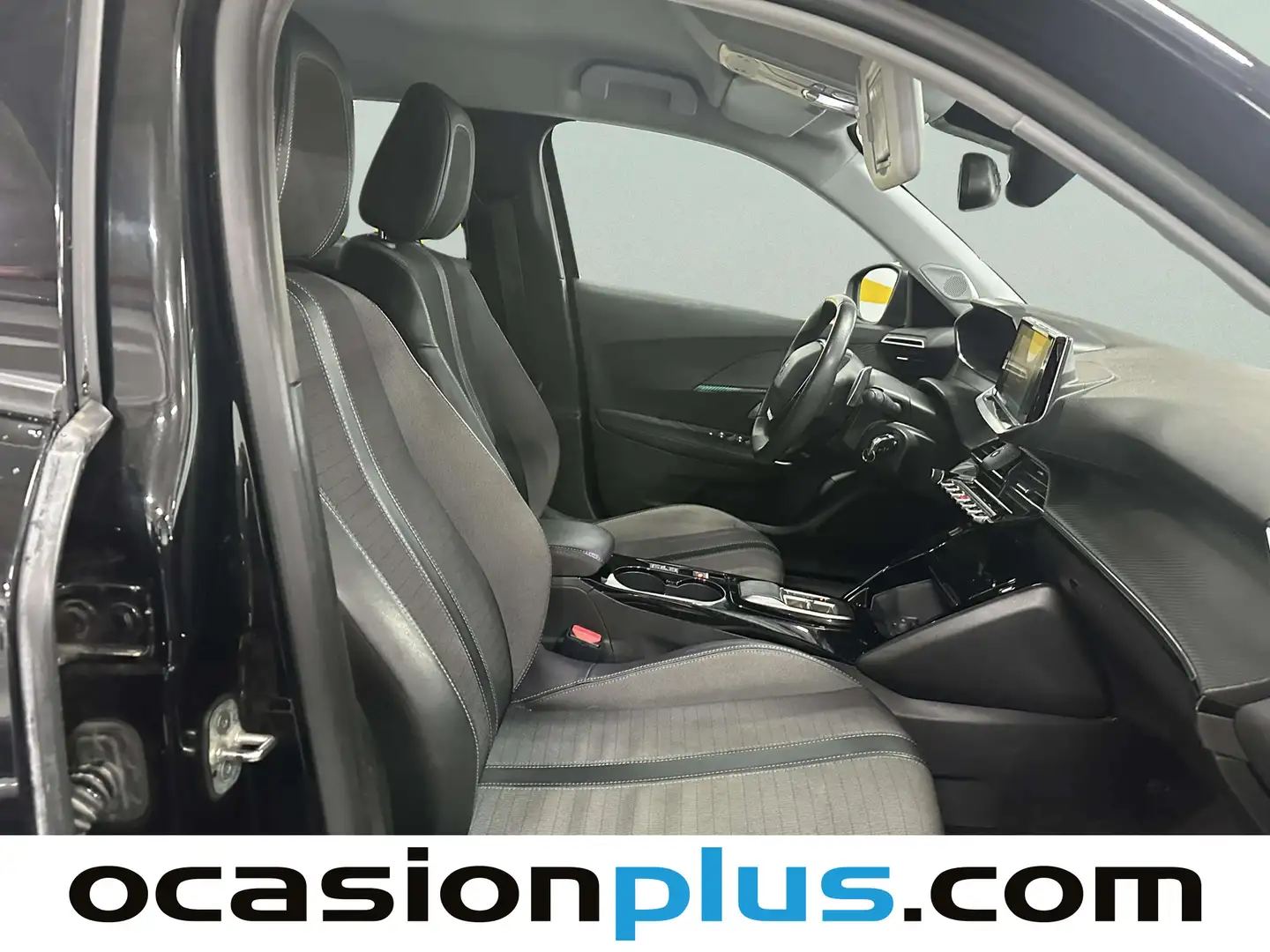 Foto Peugeot 2008 Peugeot 2008 BlueHDi 130 S&S Allure EAT8 (130 CV)